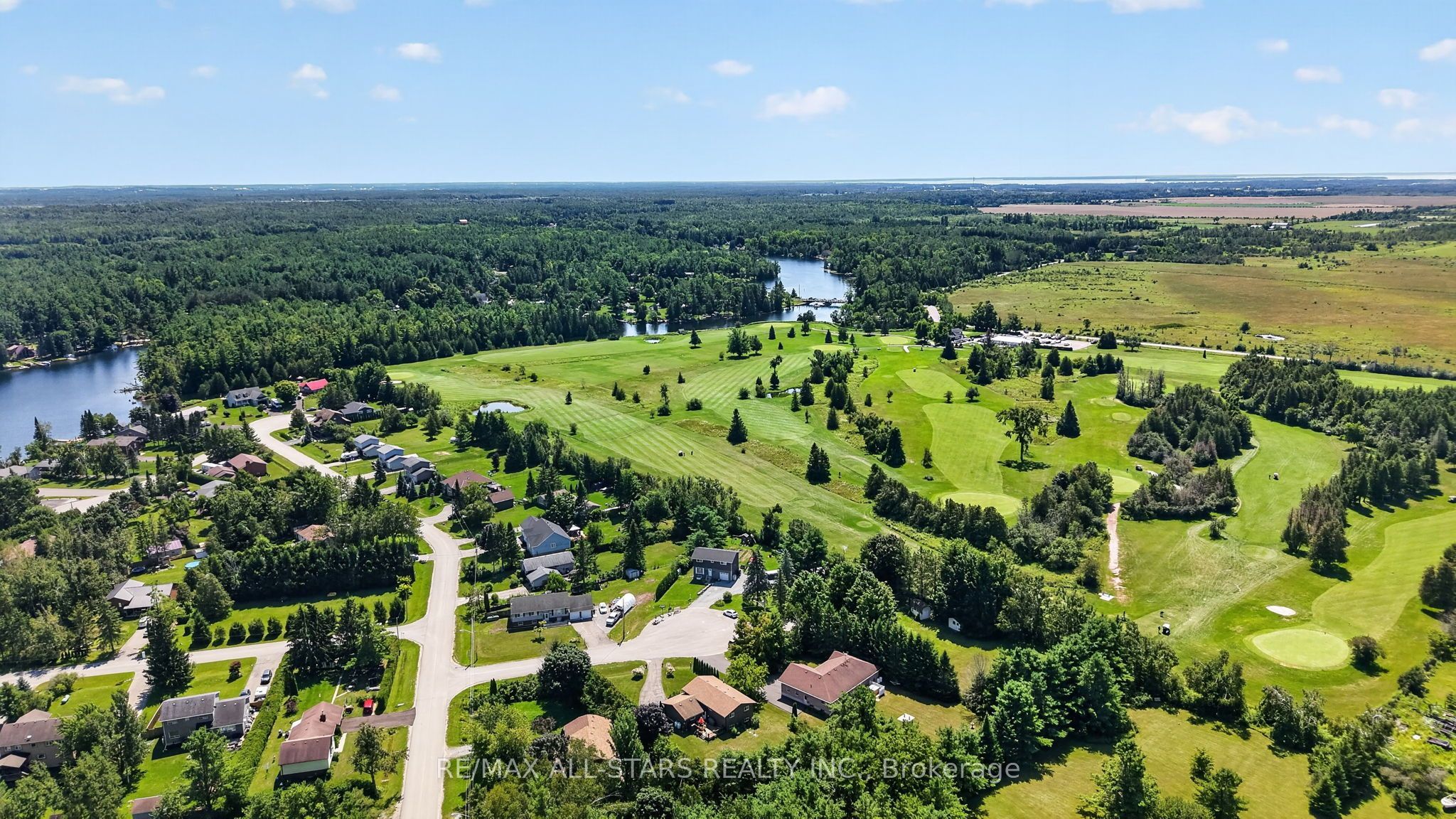 6 Golf Court Property Photo 43