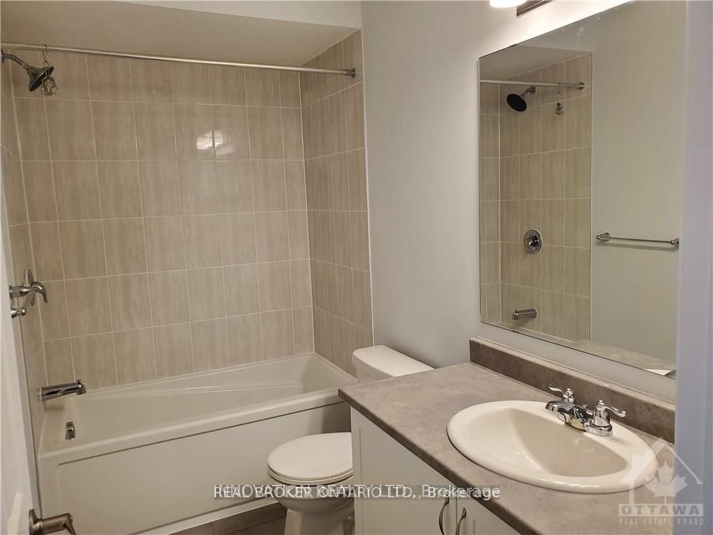 719 Rouncey Road Property Photo 11