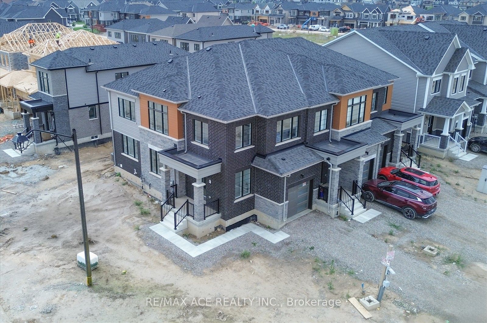 45 International Drive Property Photo 6