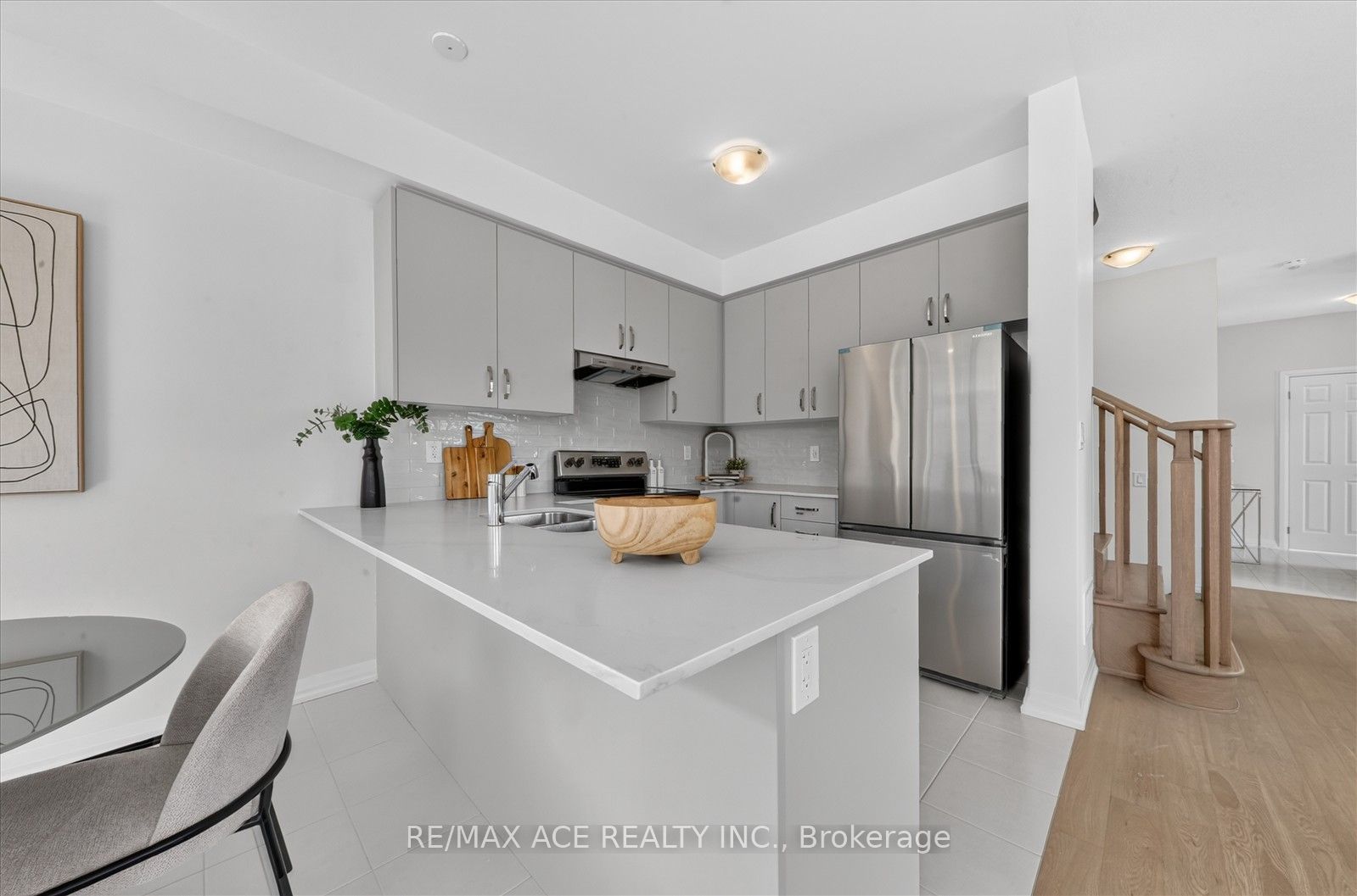 45 International Drive Property Photo 19