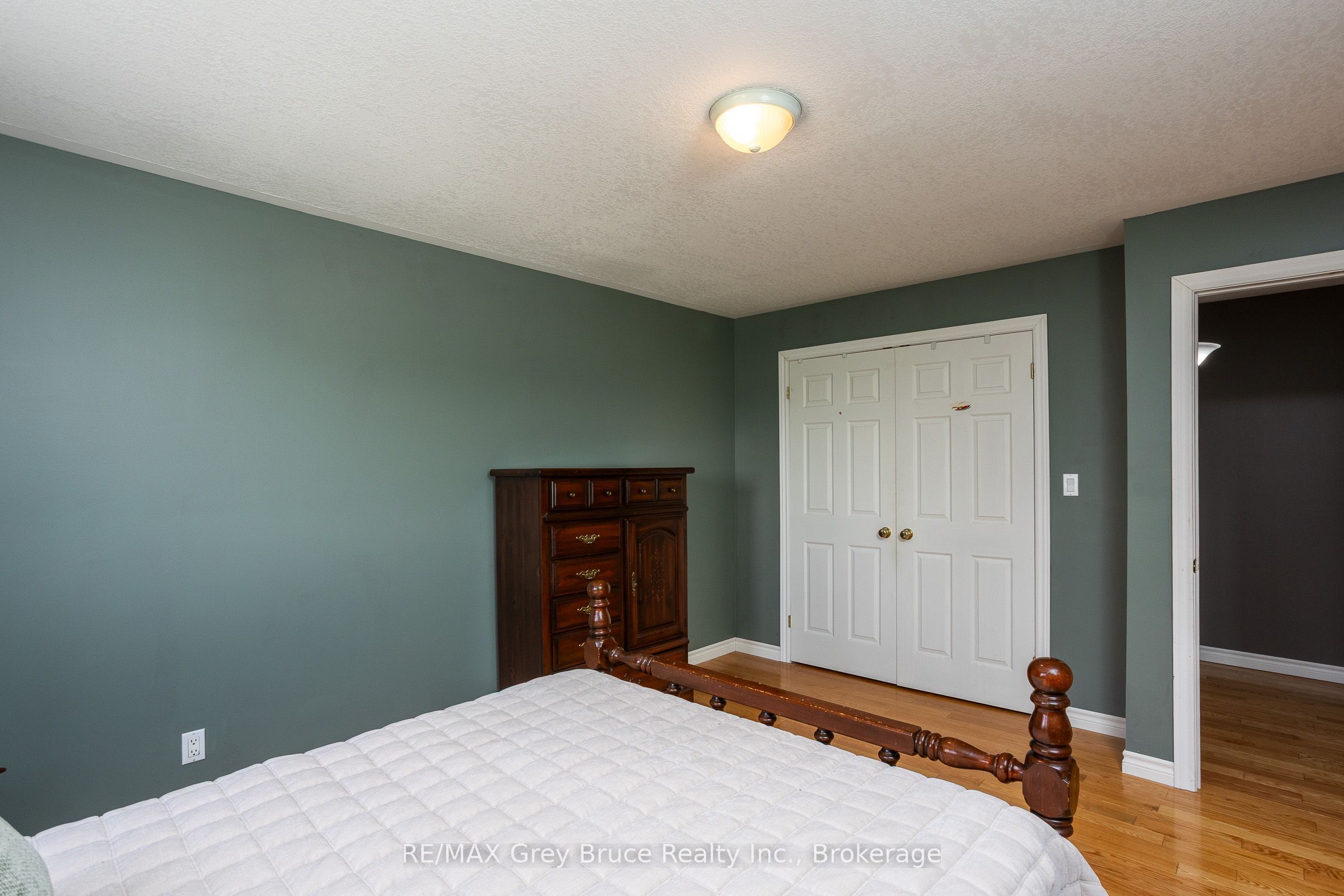 122152 Sideroad 12 Property Photo 32