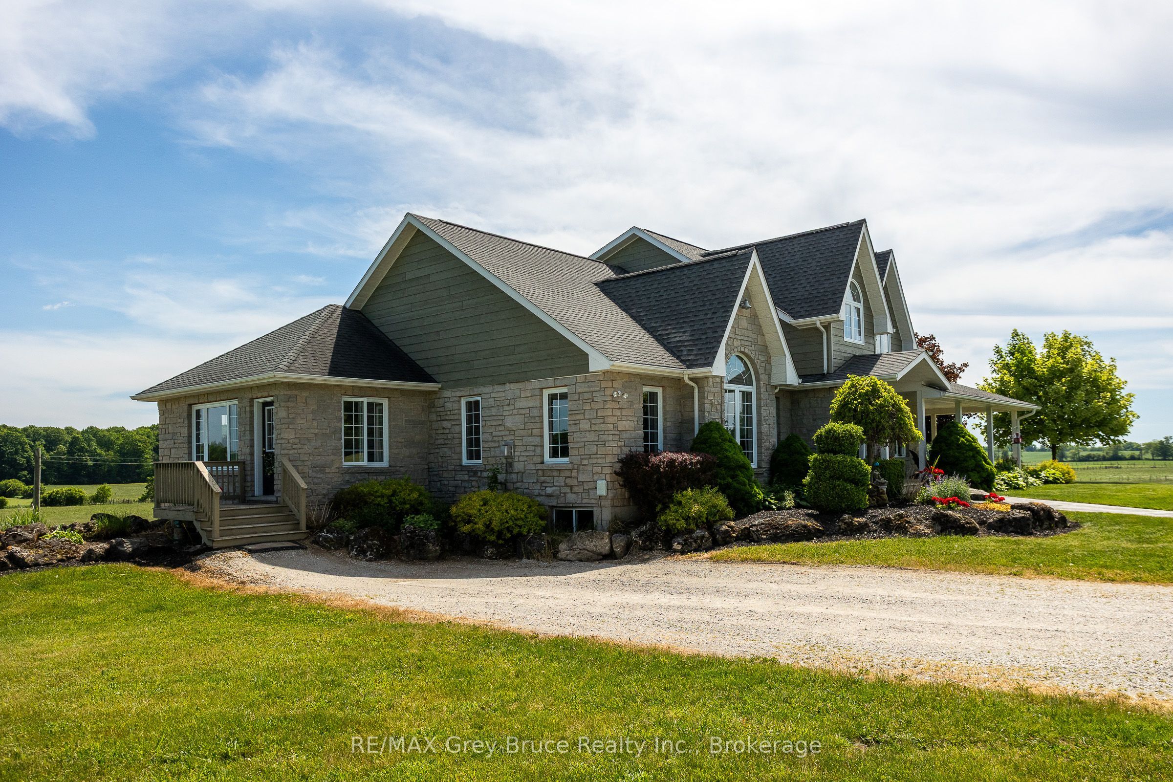 122152 Sideroad 12 Property Photo 46