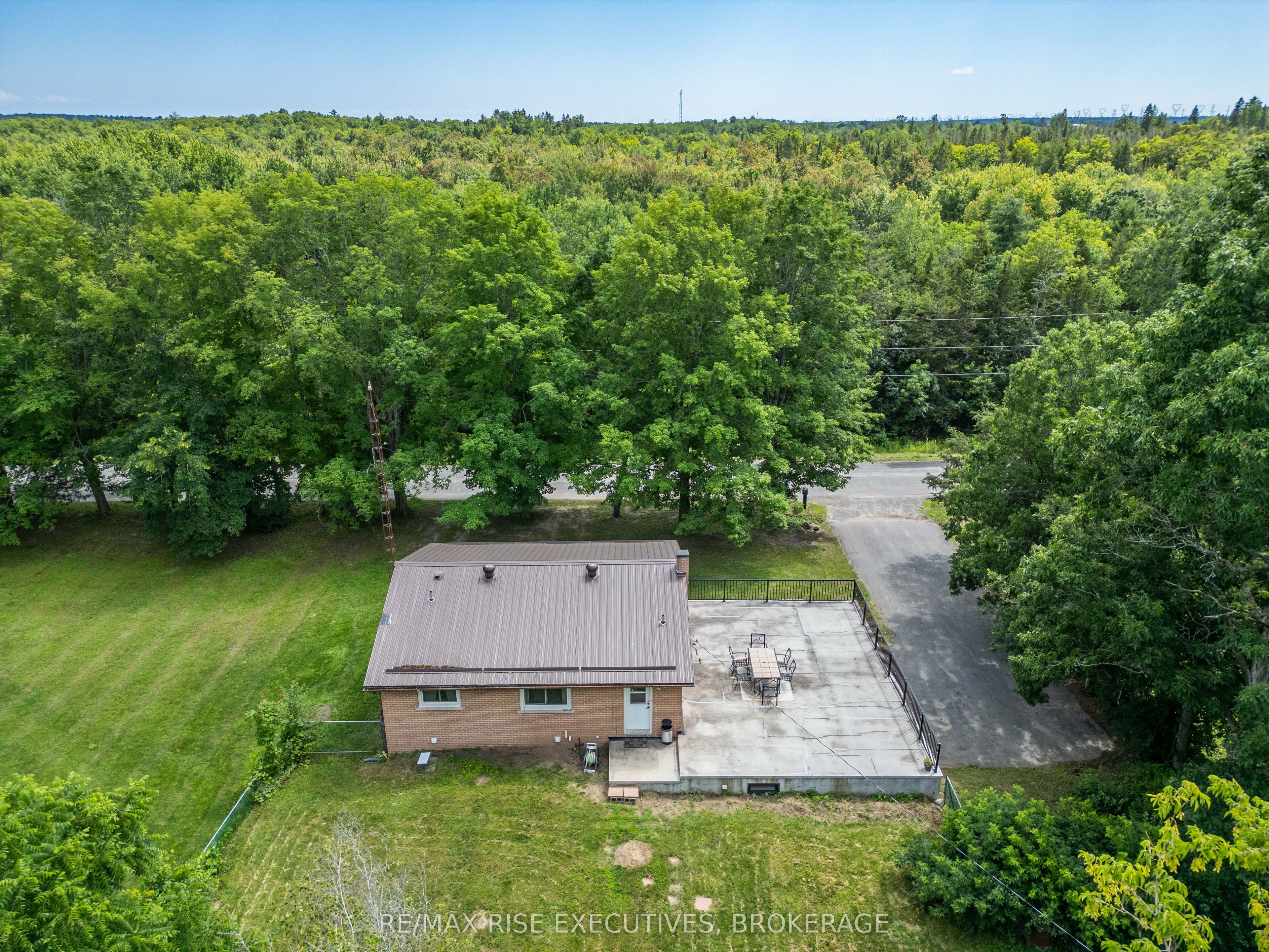 3326 Van Order Road Property Photo 3