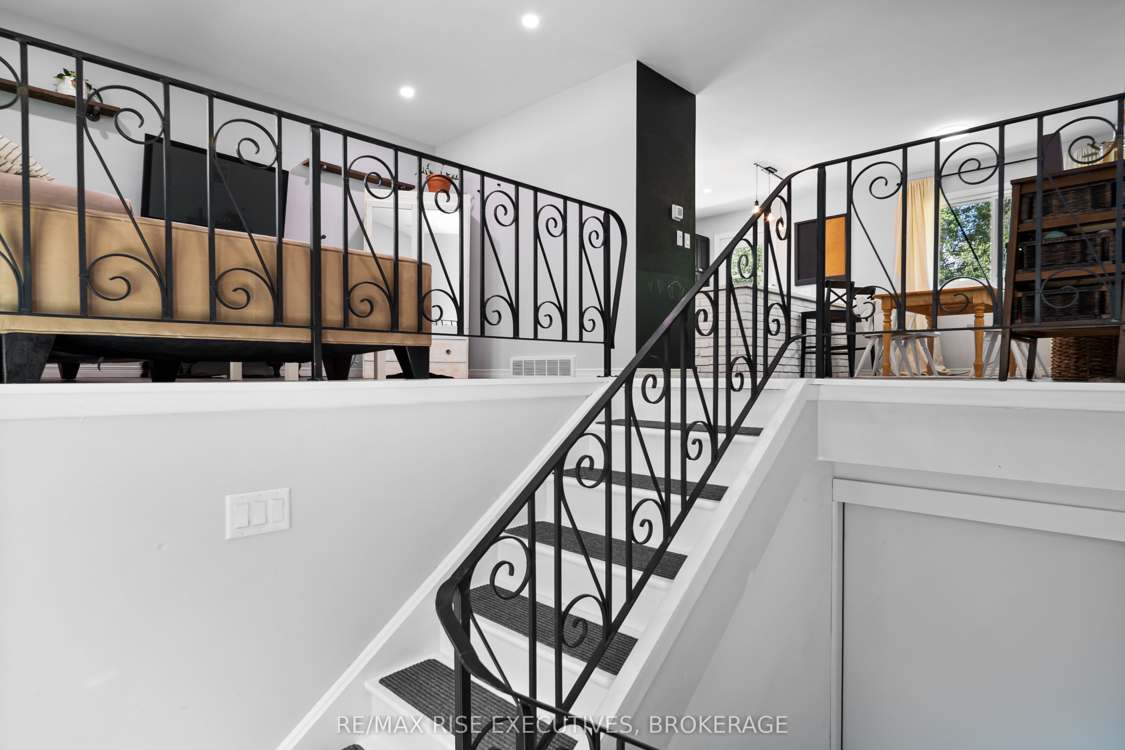 3326 Van Order Road Property Photo 4