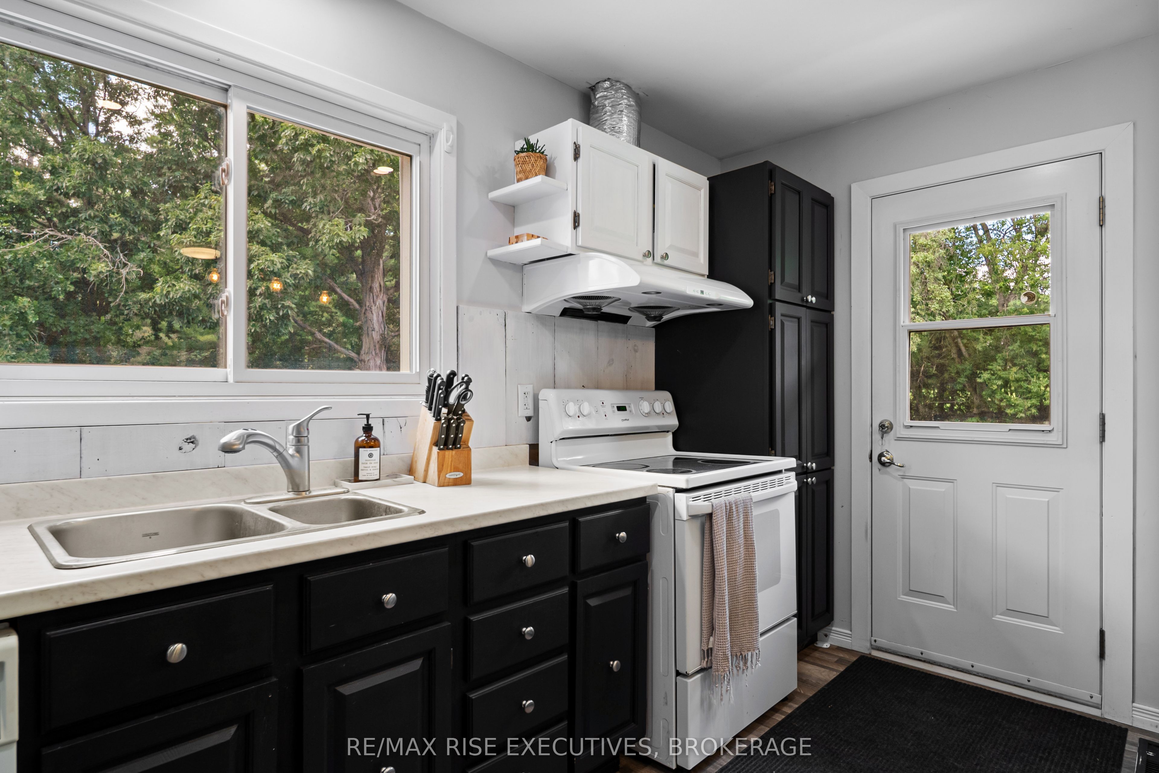 3326 Van Order Road Property Photo 17