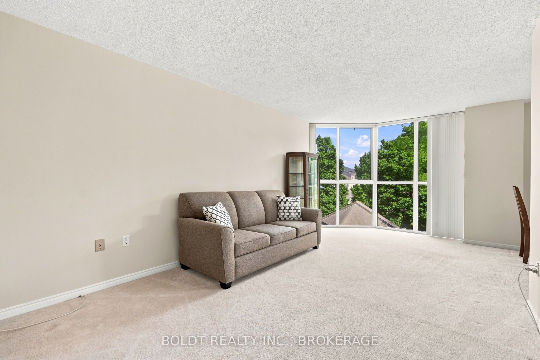 162 Martindale Road 306 Property Photo 14