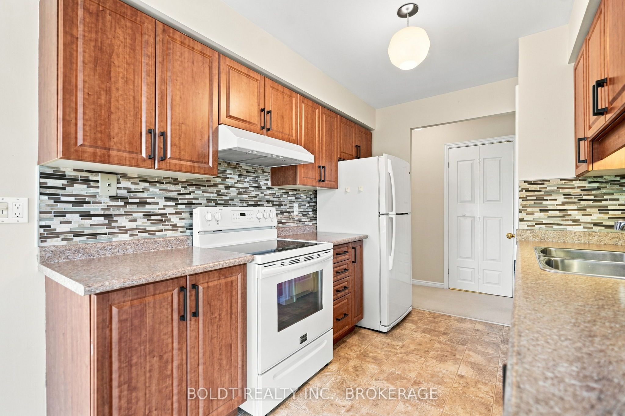 162 Martindale Road 306 Property Photo 20