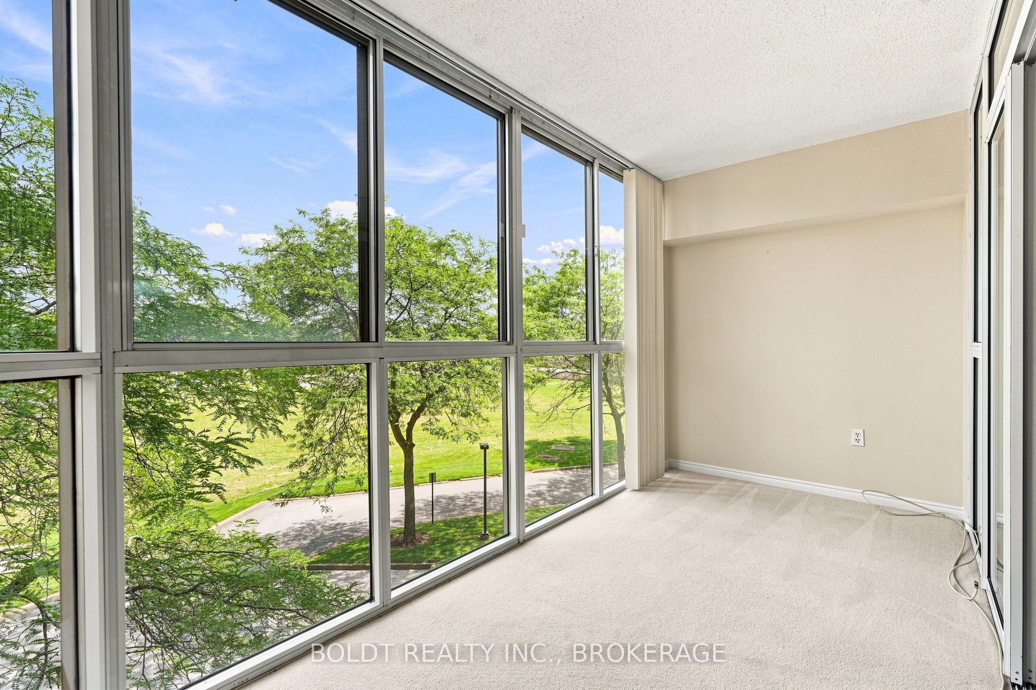 162 Martindale Road 306 Property Photo 23