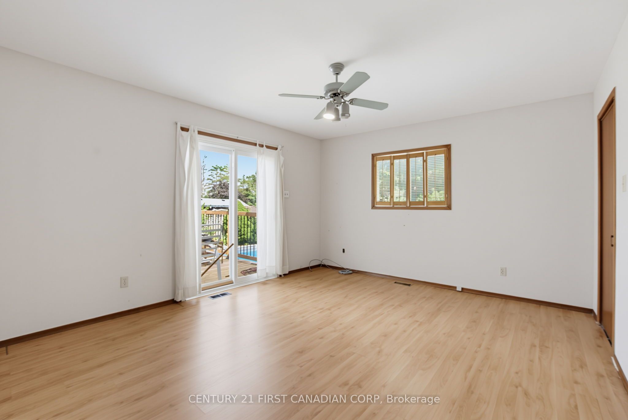 444 Forest Lawn Avenue Property Photo 13