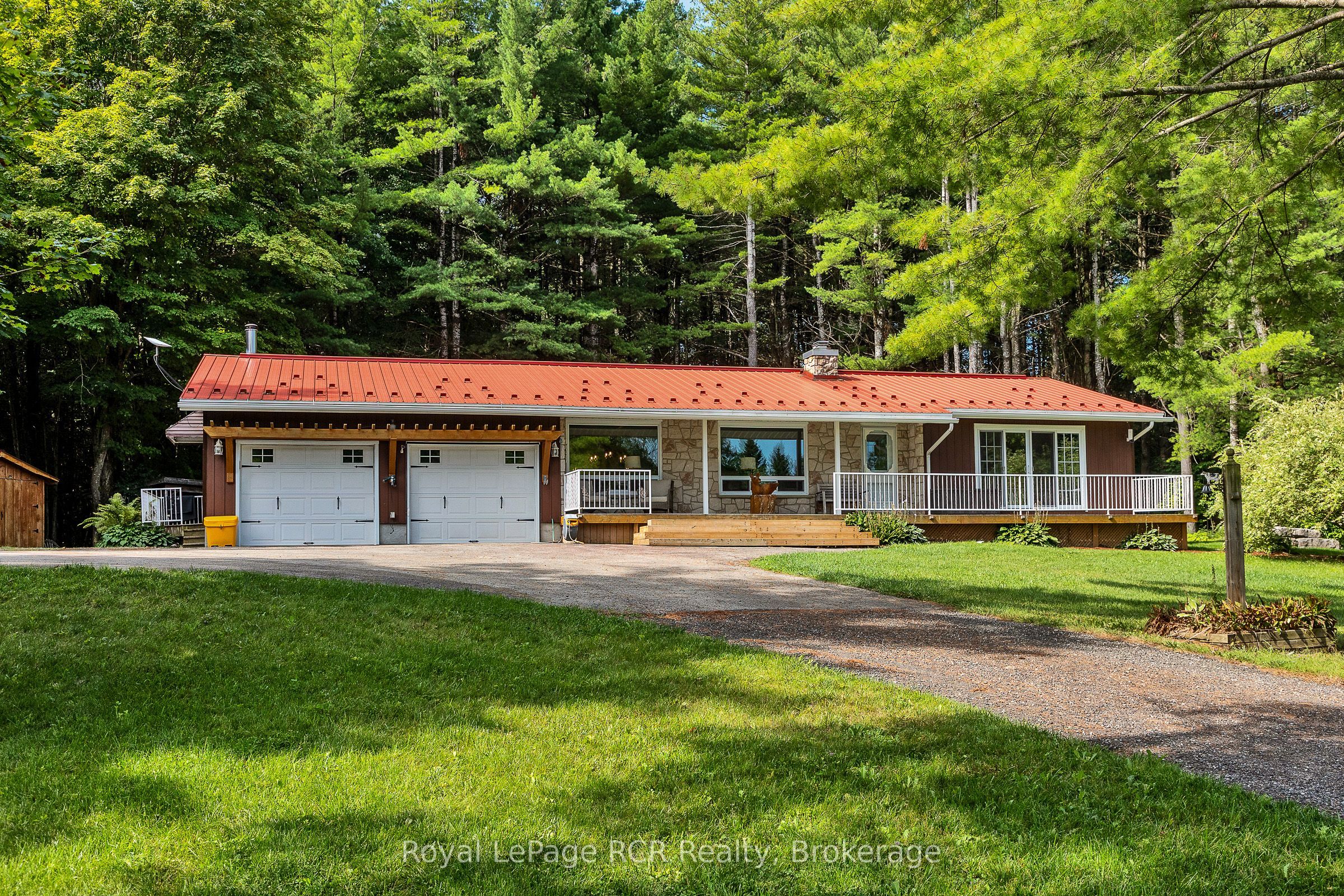 172376 Sideroad 25 Property Photo 3