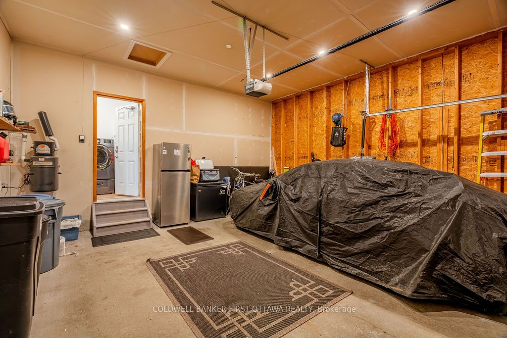 87 Wolff Crescent Property Photo 38