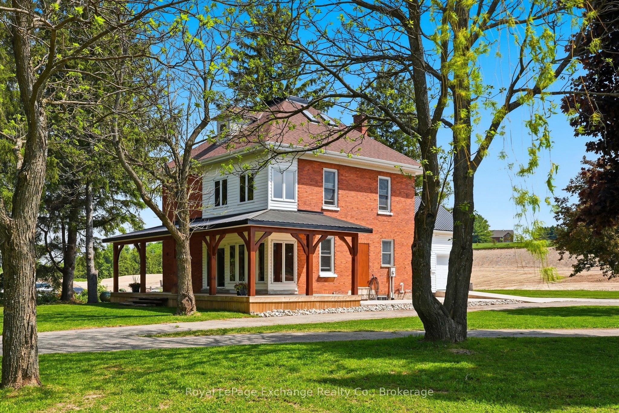174393 Mulock Road Property Photo 1