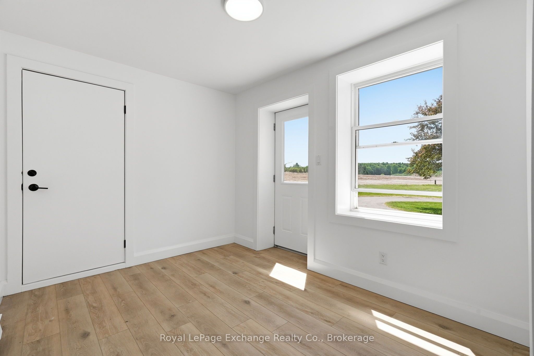 174393 Mulock Road Property Photo 8