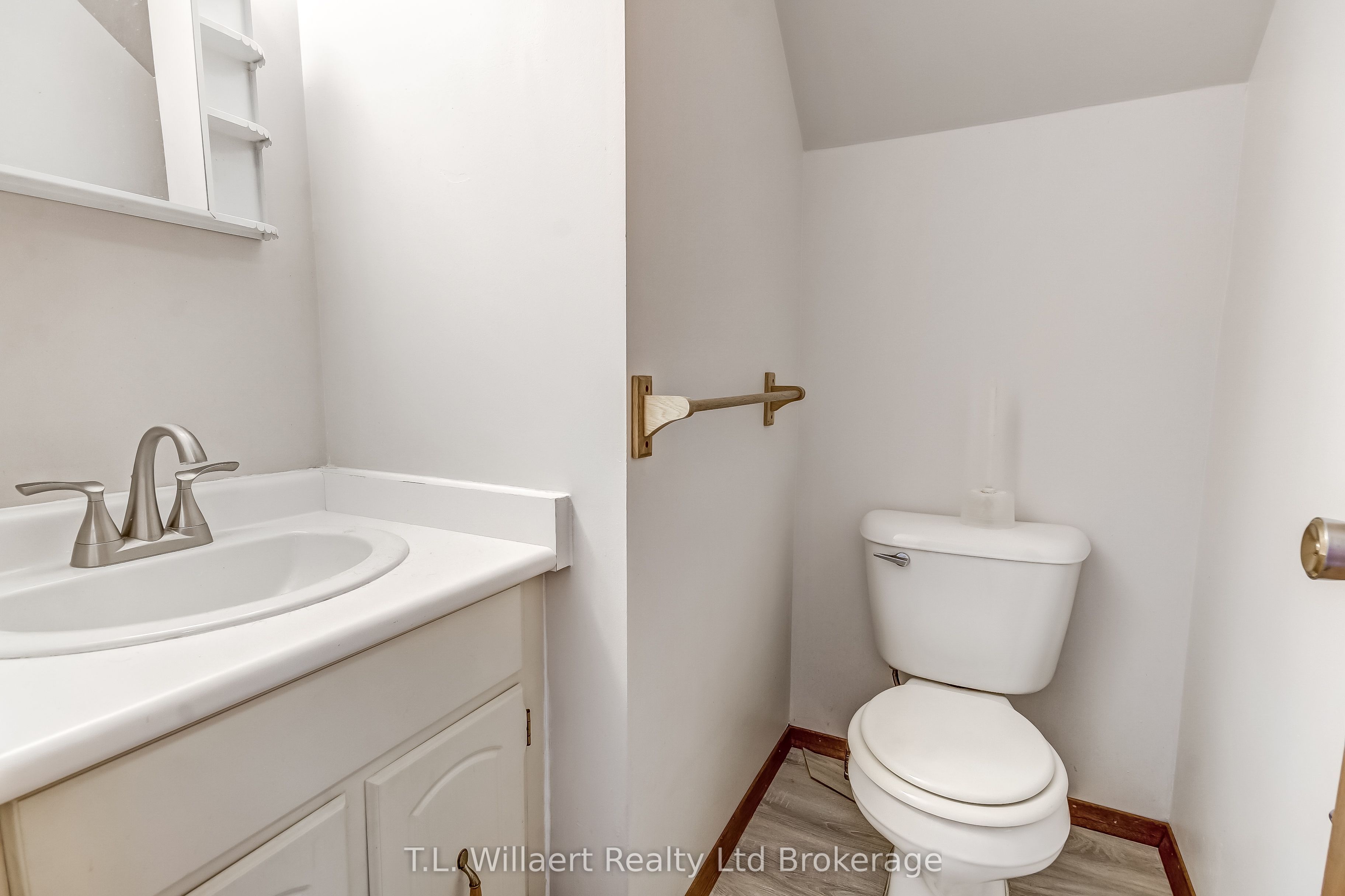 12 Alba Avenue Property Photo 13