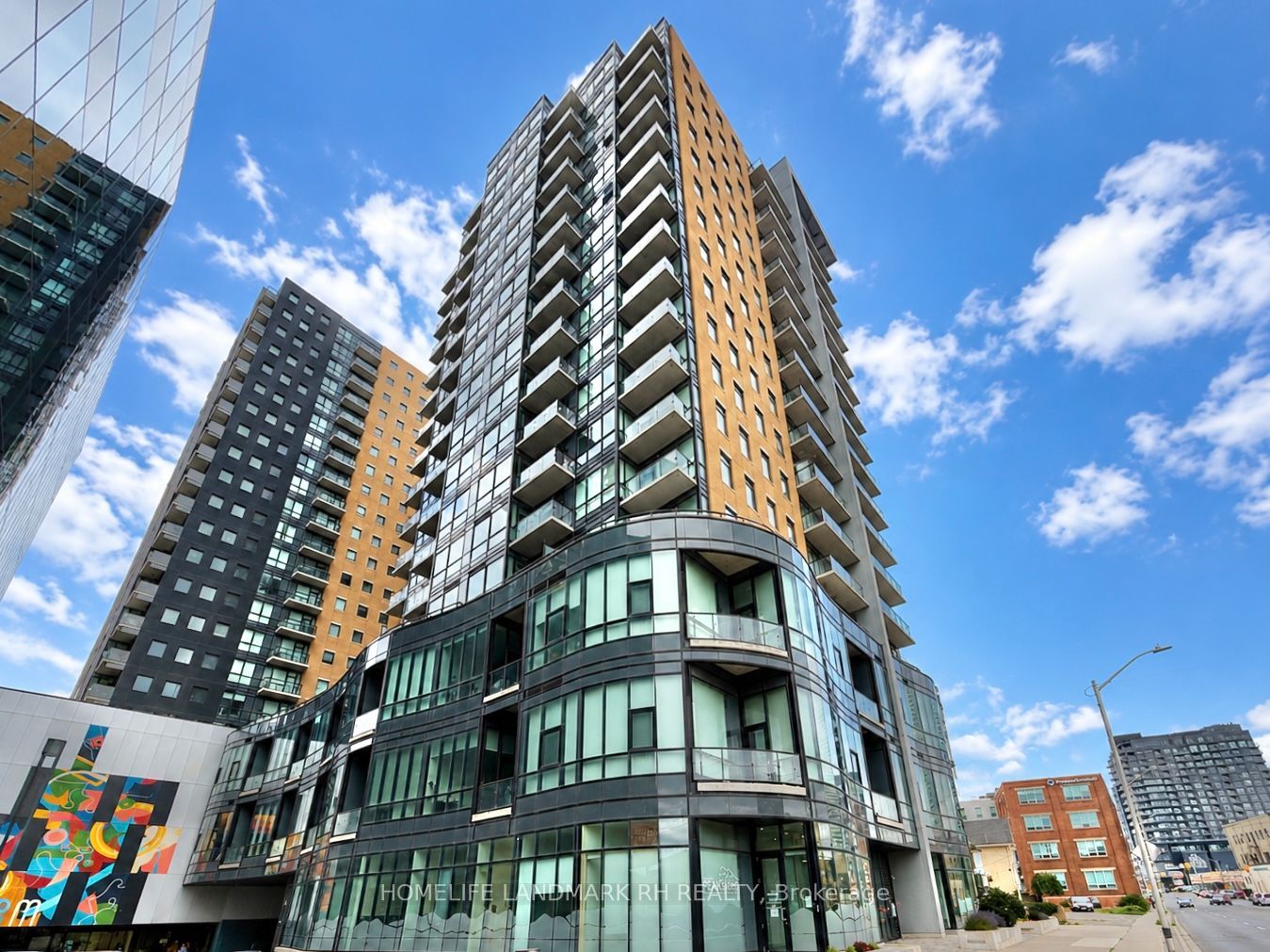 100 Garment Street 1210 Property Photo 2