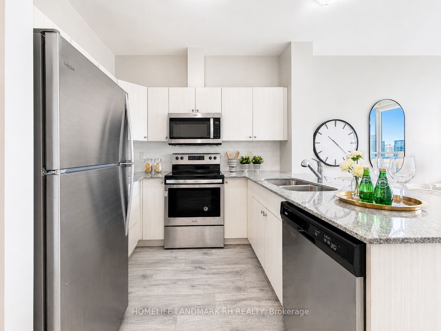 100 Garment Street 1210 Property Photo 8