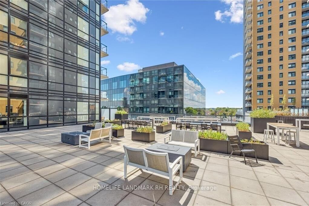 100 Garment Street 1210 Property Photo 23