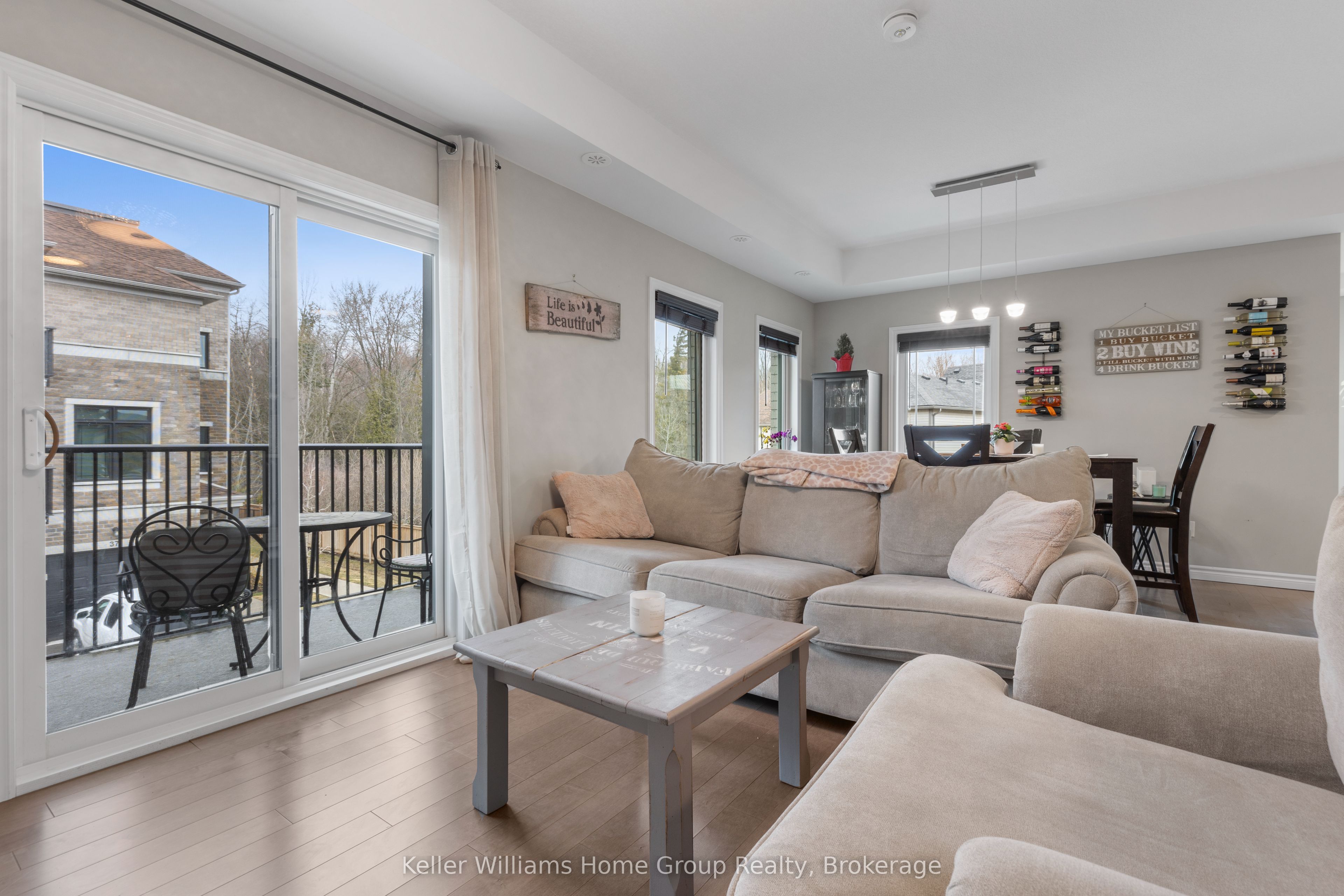 107 Westra Drive 35 Property Photo 10