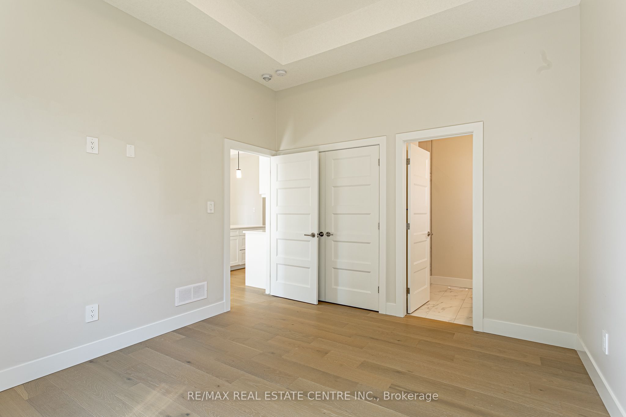 7966 Fallon Drive 18 Property Photo 19