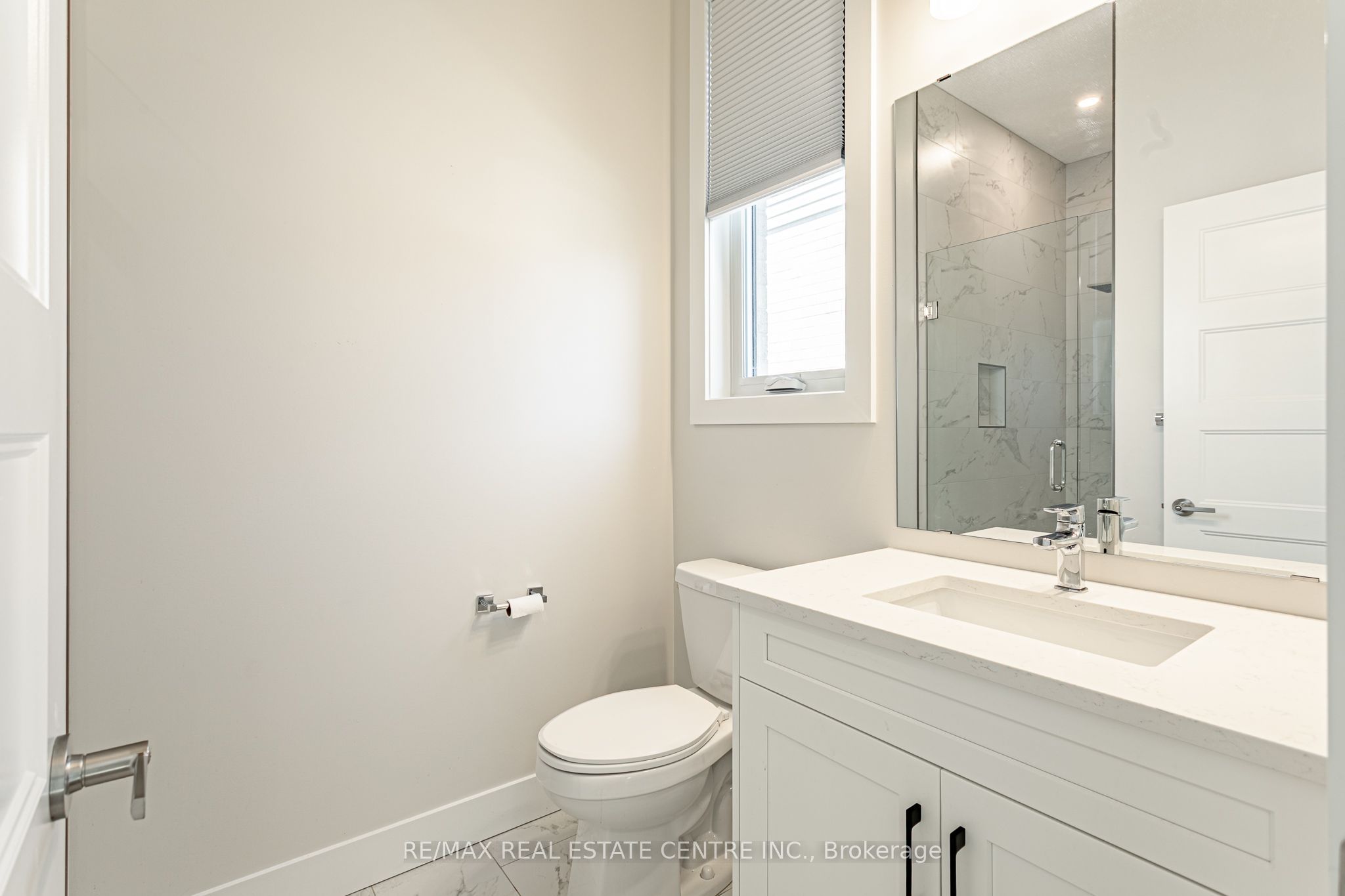 7966 Fallon Drive 18 Property Photo 21