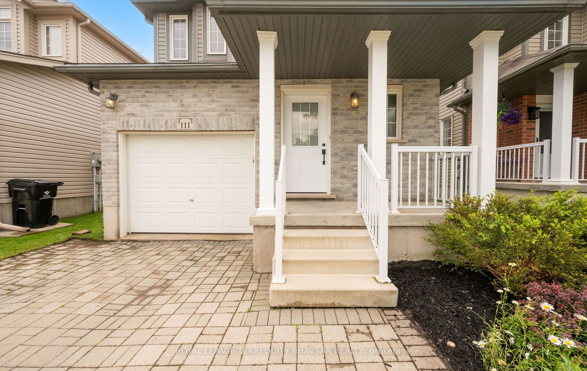 111 Parkvale Drive Property Photo 4