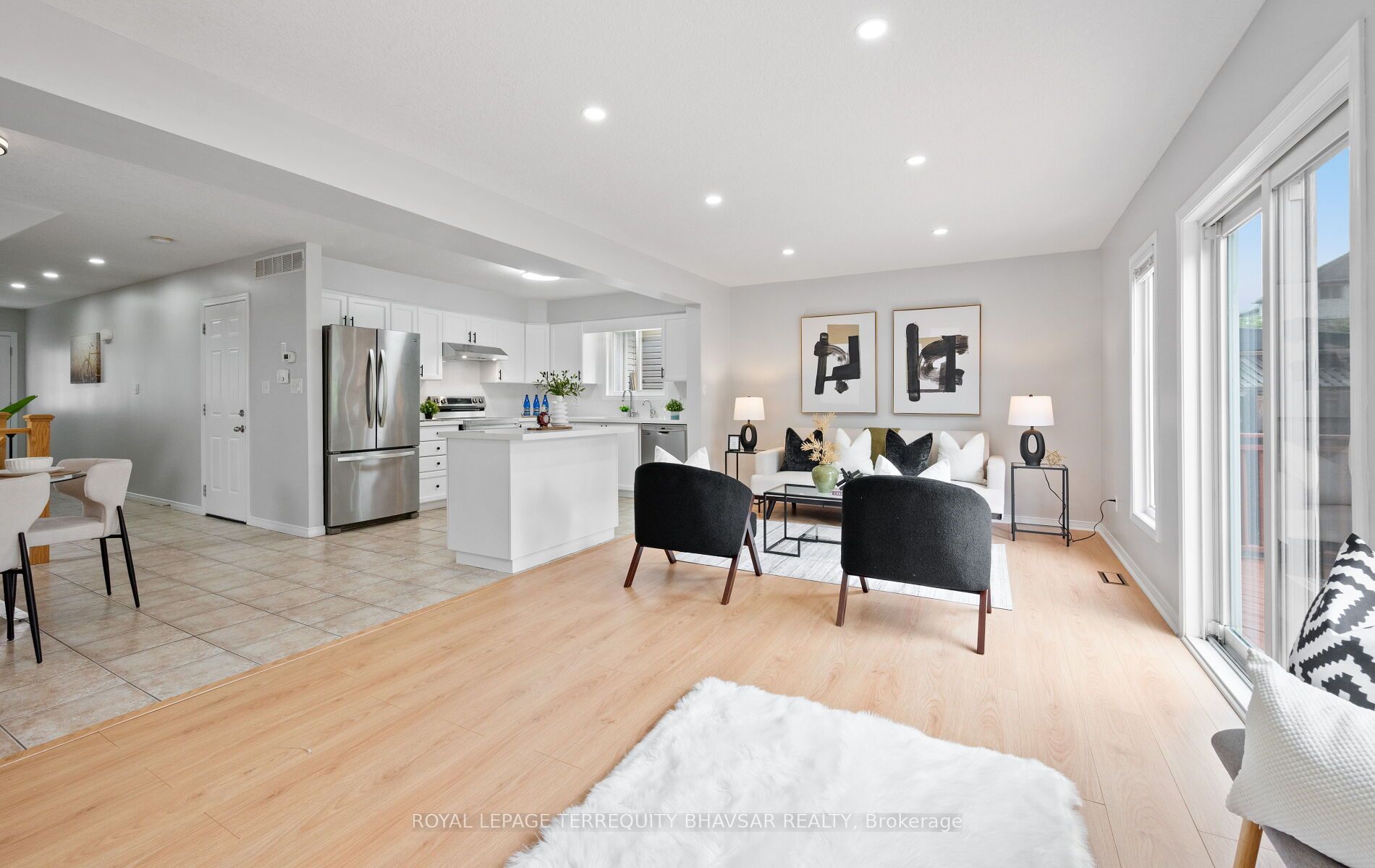 111 Parkvale Drive Property Photo 9