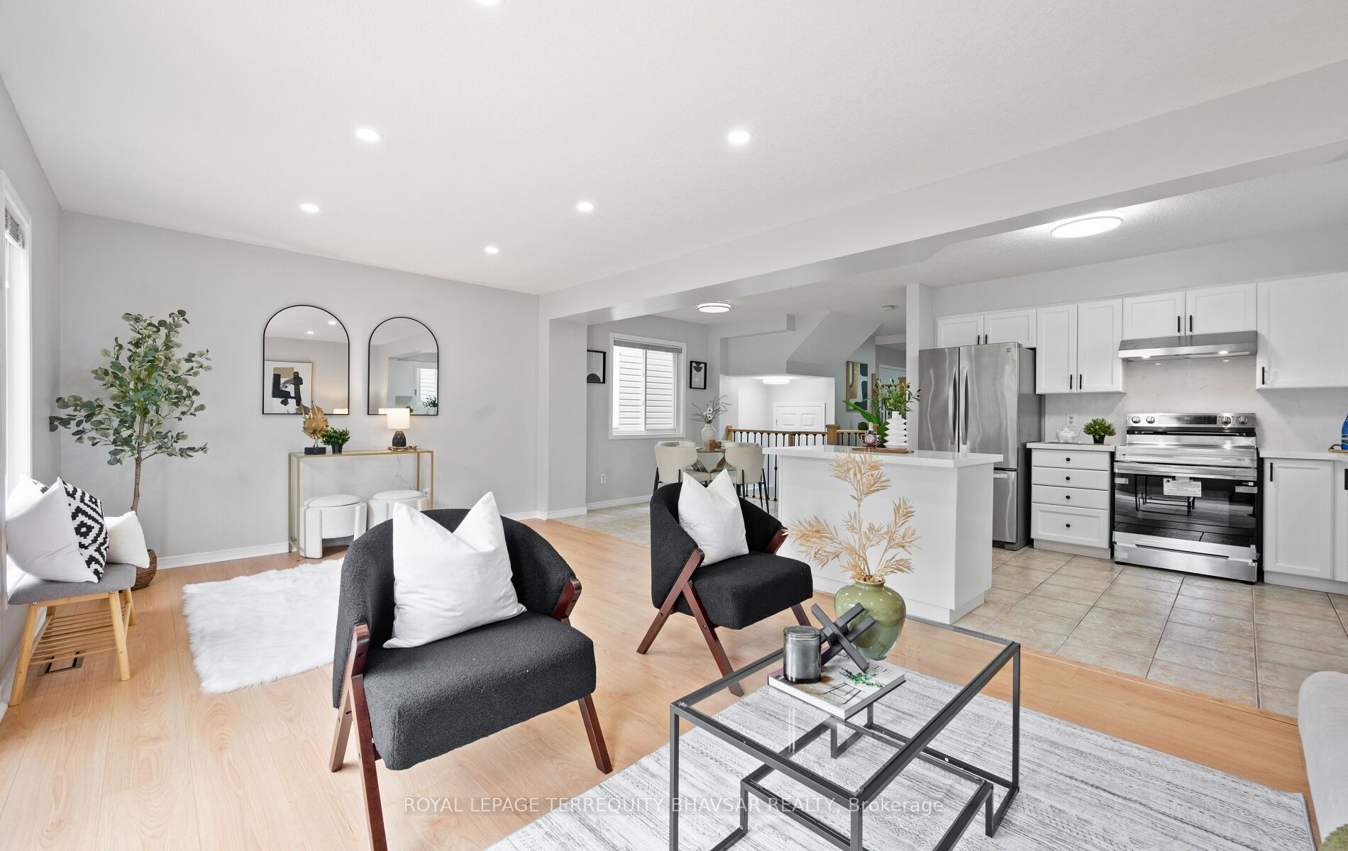 111 Parkvale Drive Property Photo 10