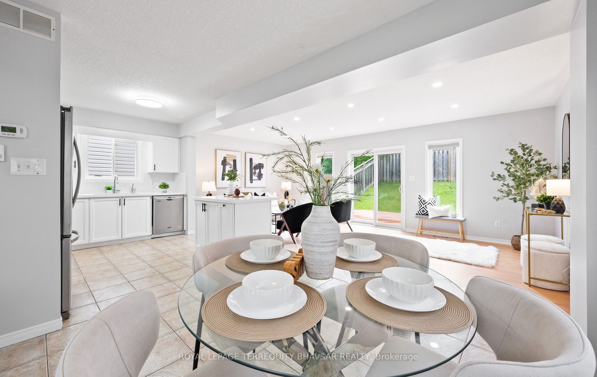 111 Parkvale Drive Property Photo 14