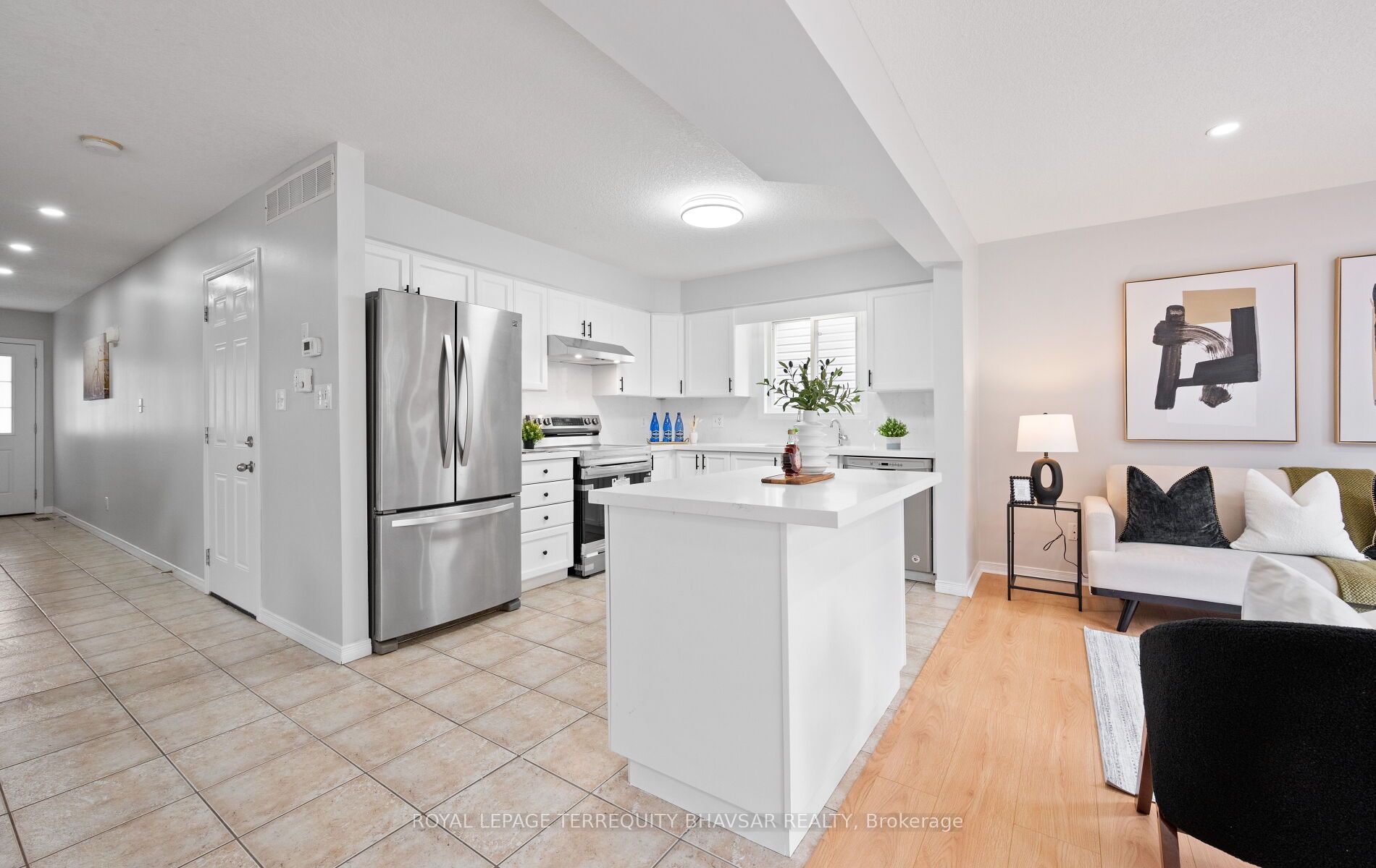 111 Parkvale Drive Property Photo 18