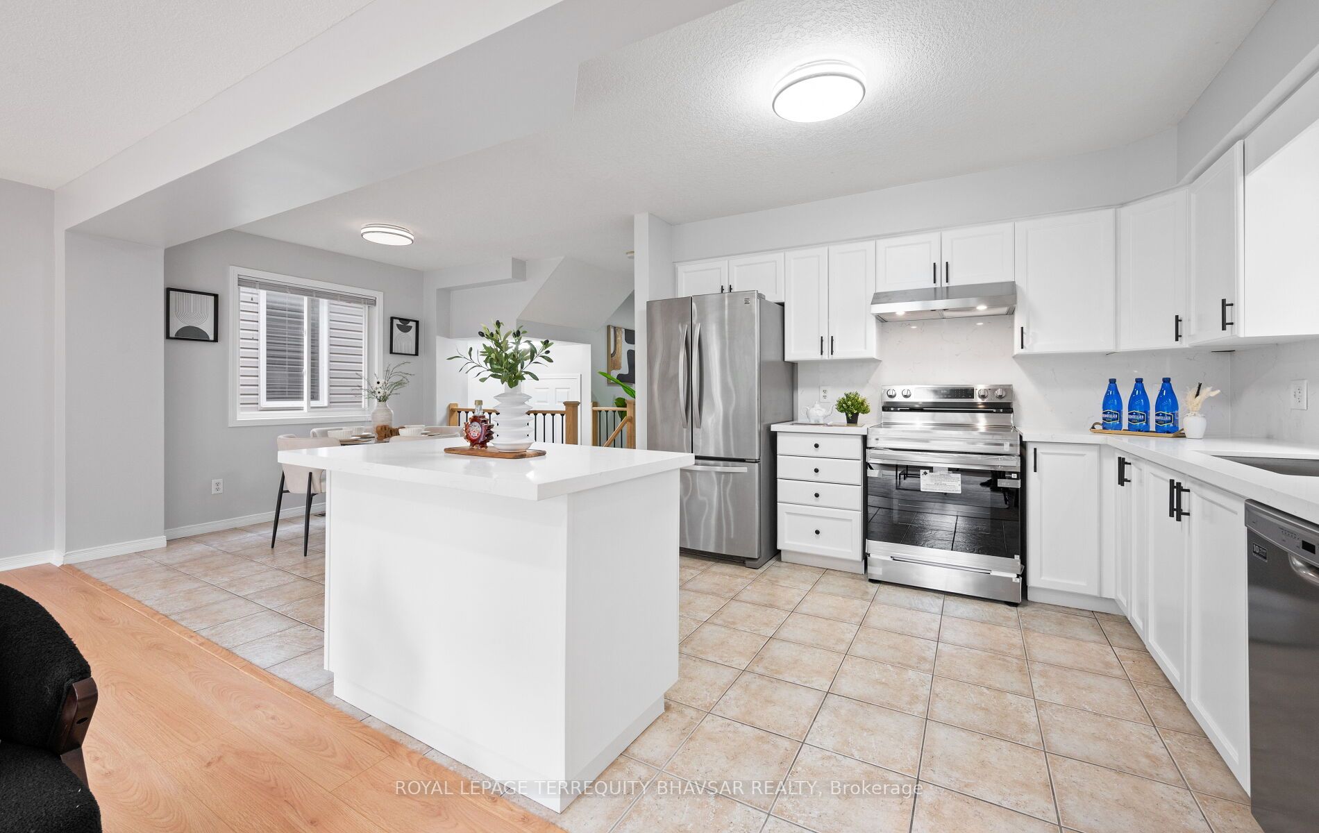 111 Parkvale Drive Property Photo 23