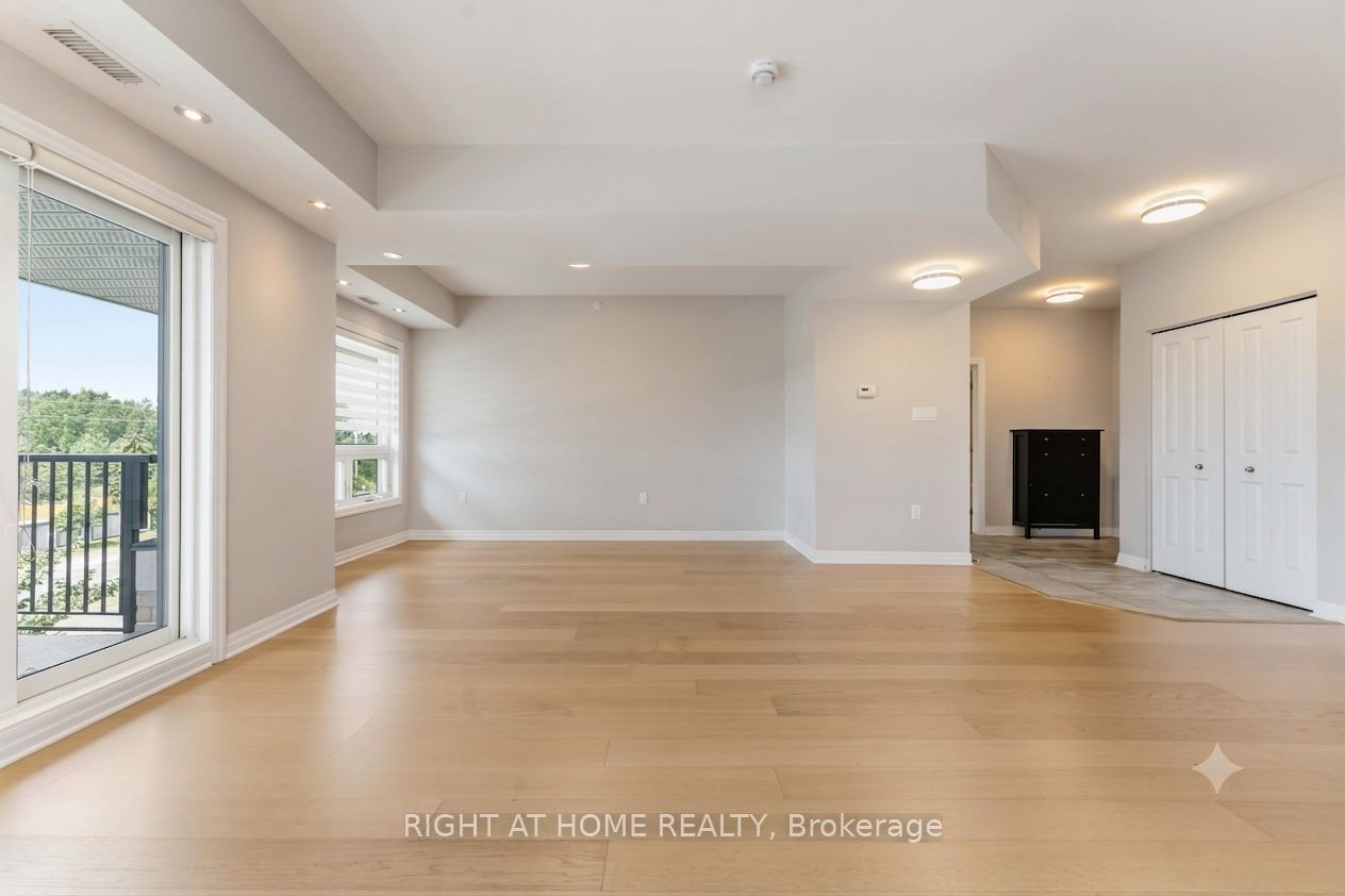 200 Winterfell Private 405 Property Photo 8