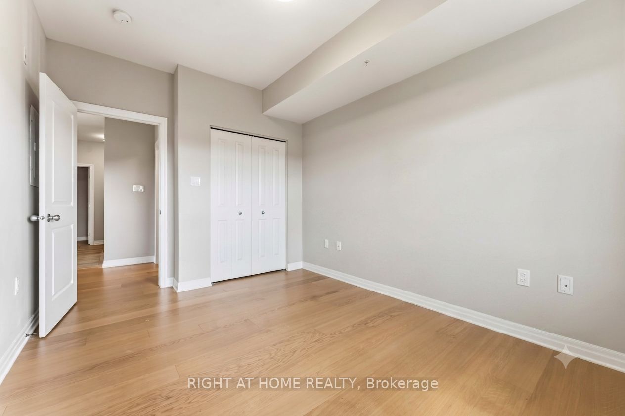 200 Winterfell Private 405 Property Photo 21