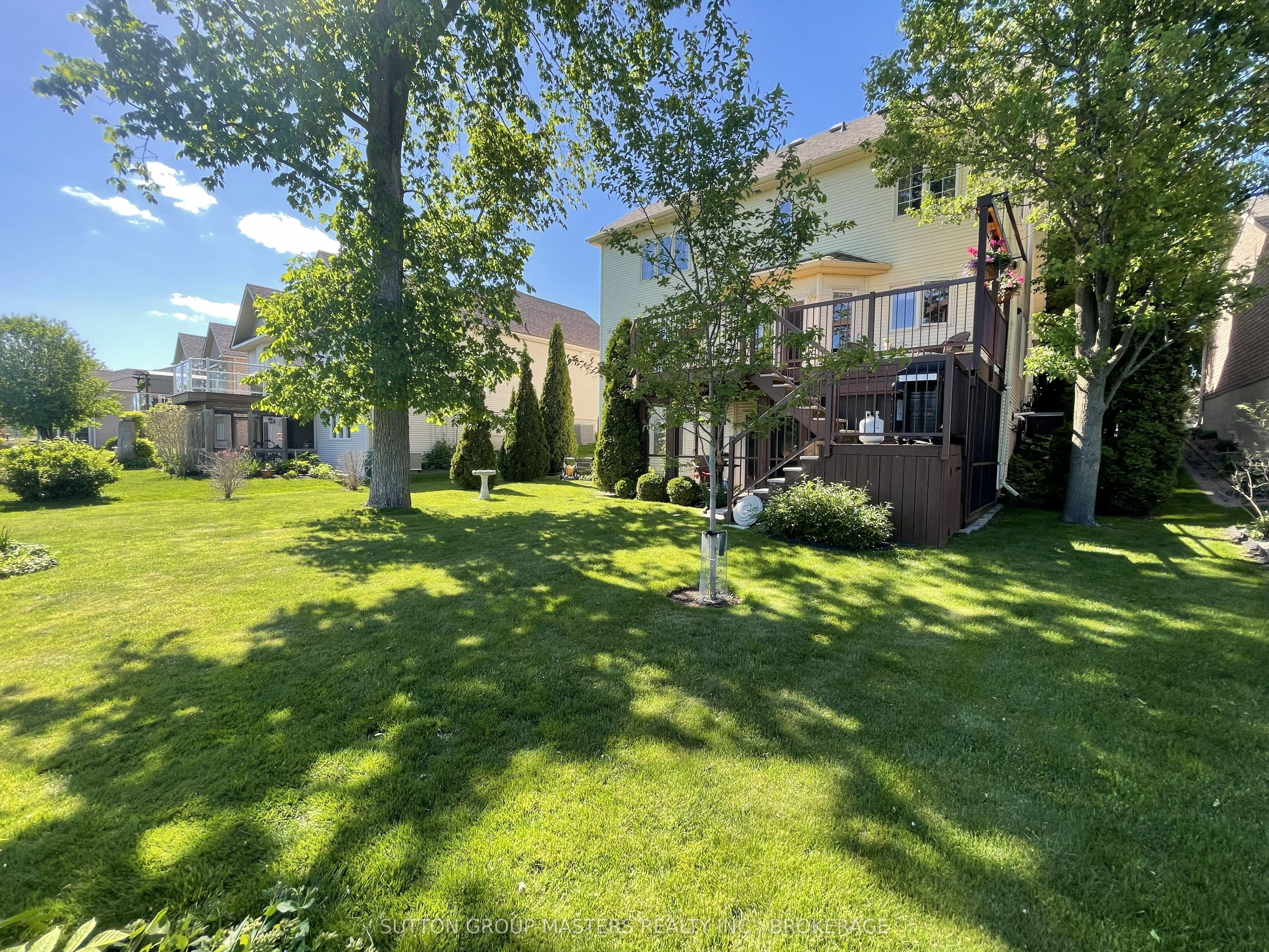 24 Glenora Drive Property Photo 4