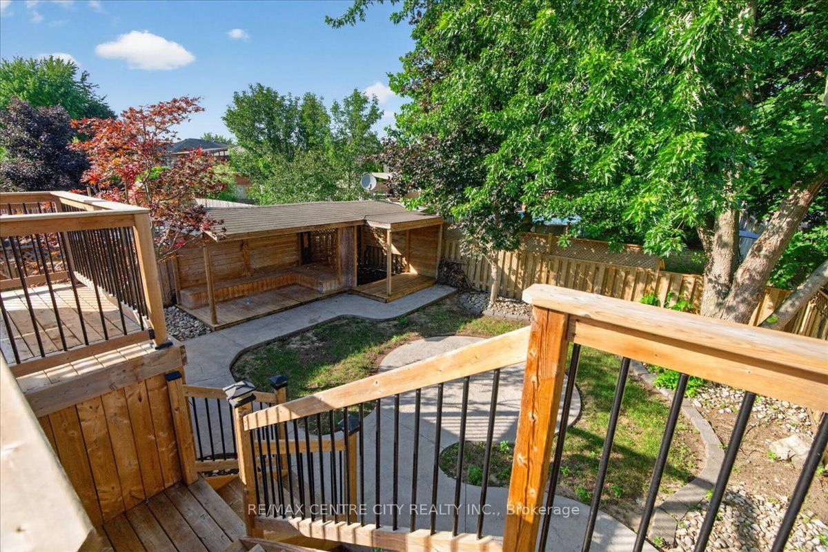 59 Bridle Path Property Photo 37