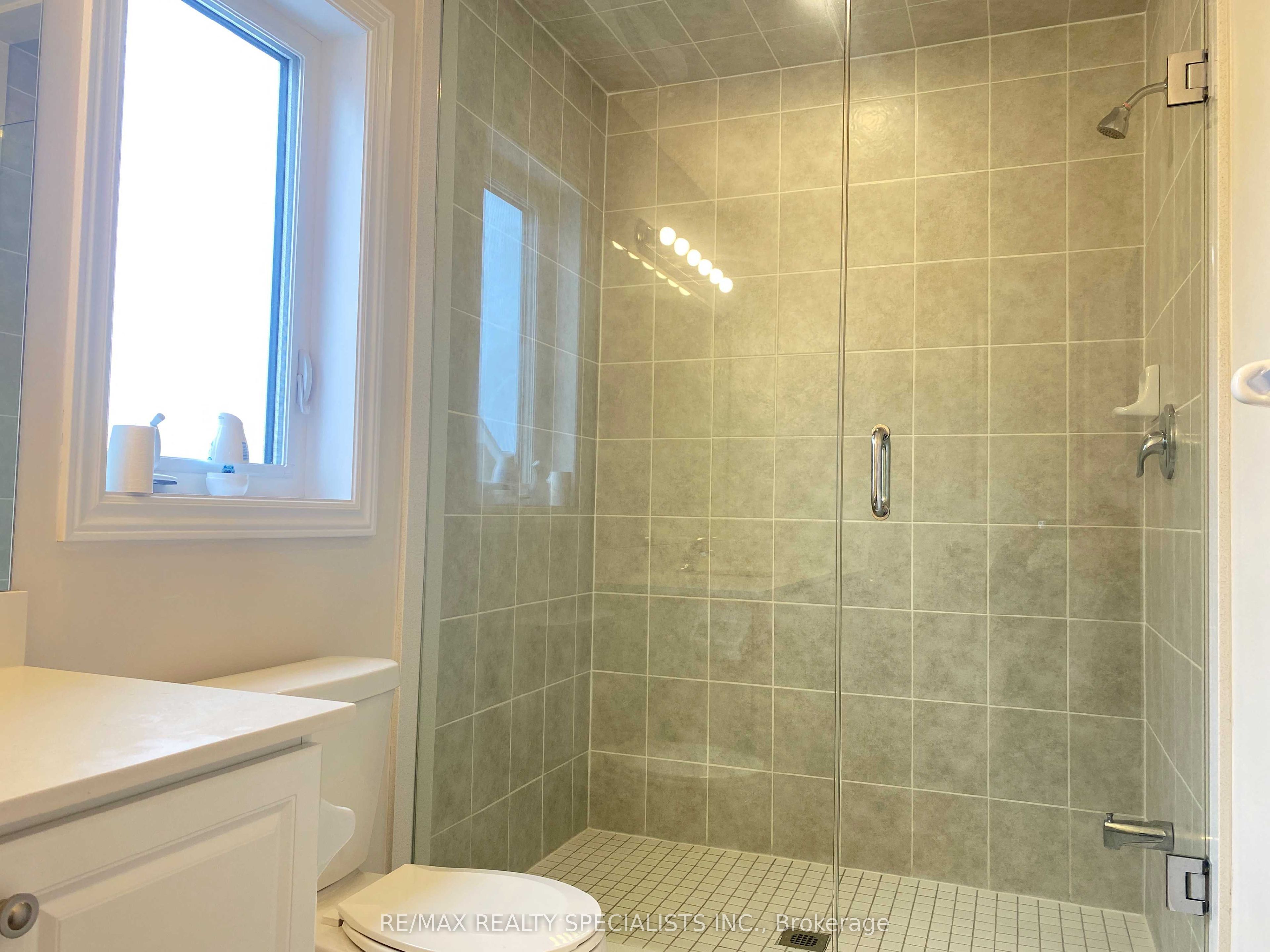 17 Oriole Crescent Property Photo 32