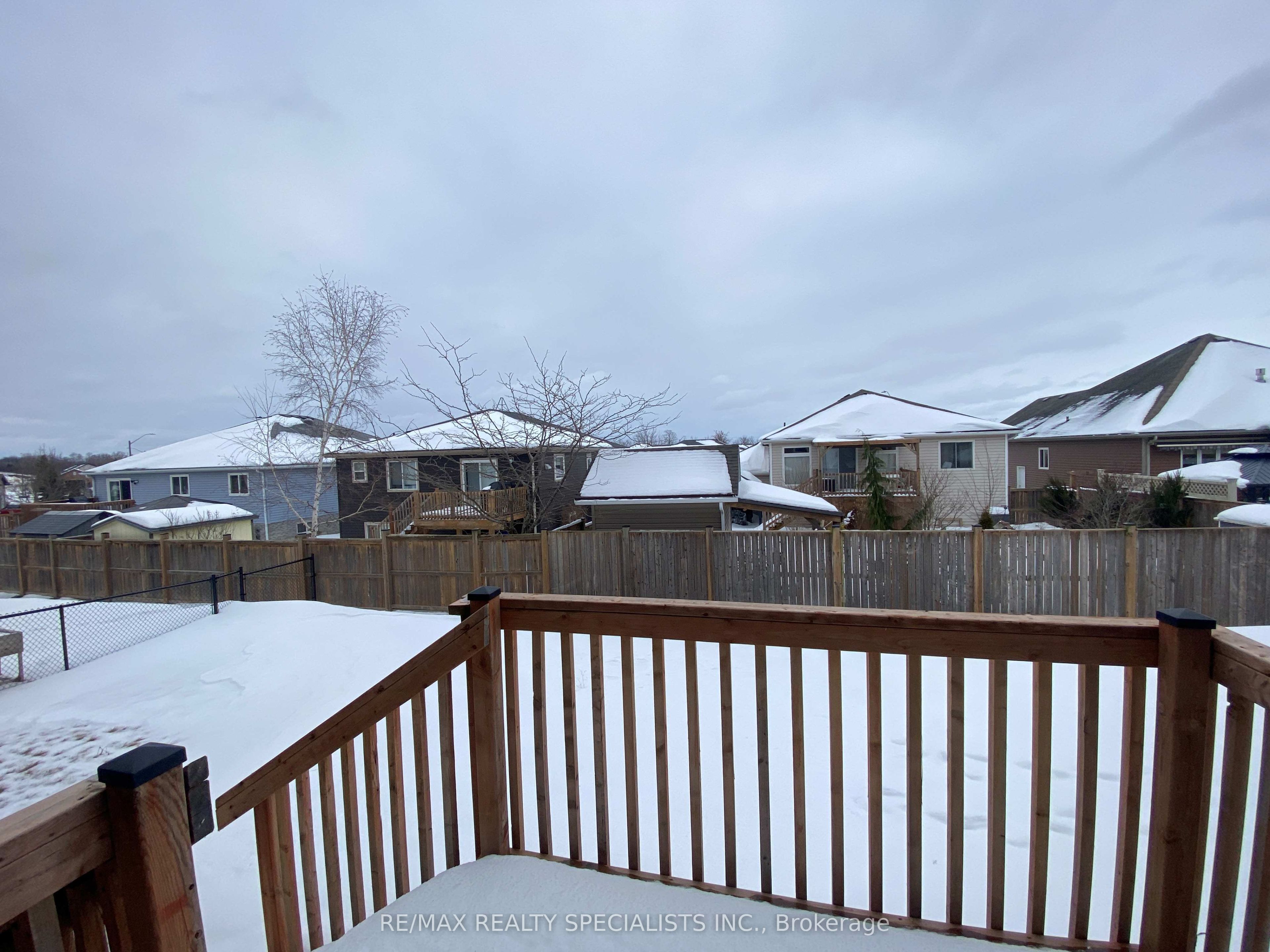 17 Oriole Crescent Property Photo 33