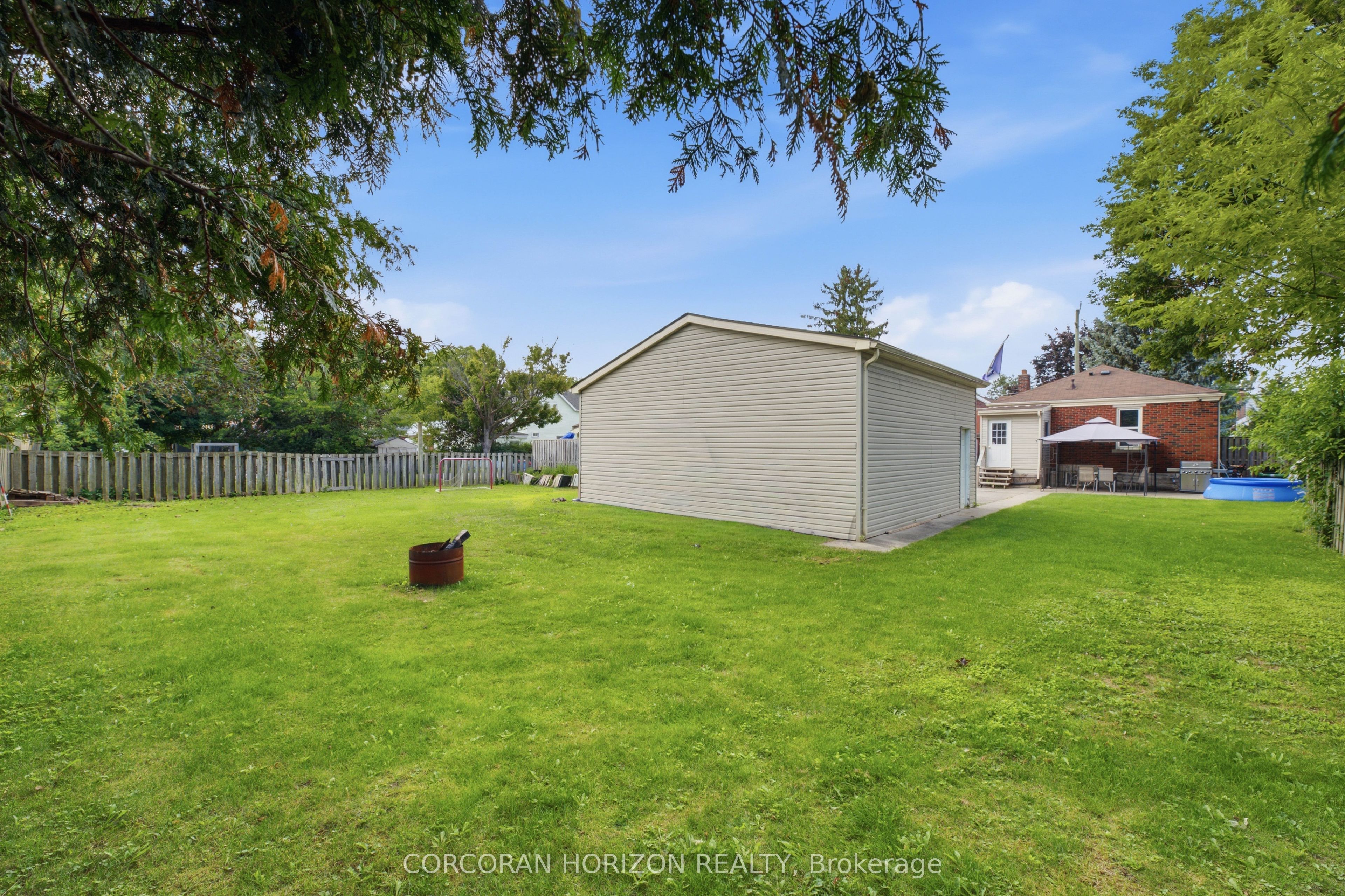 111 Elliott Street Property Photo 33