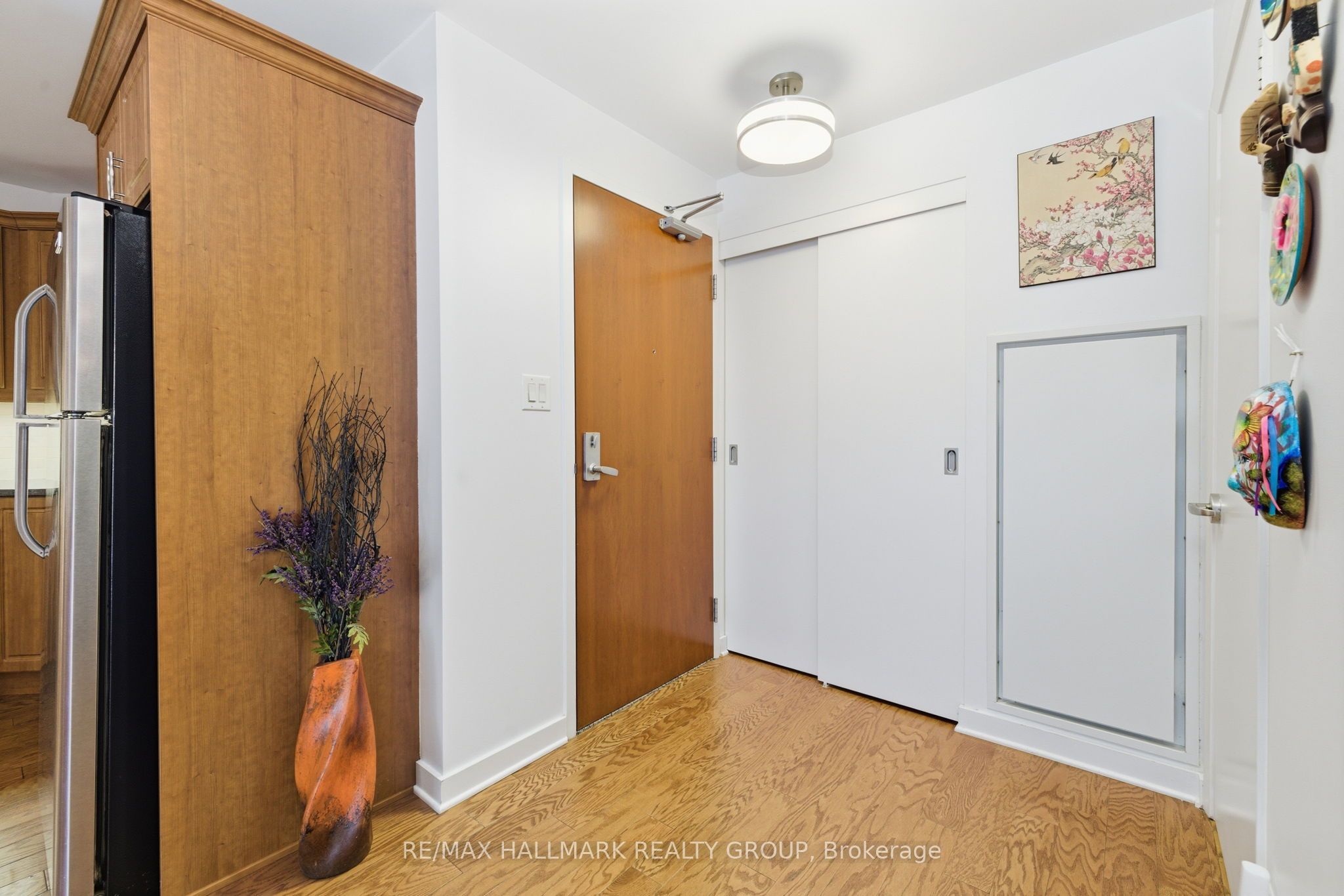 310 Centrum Boulevard 206 Property Photo 5