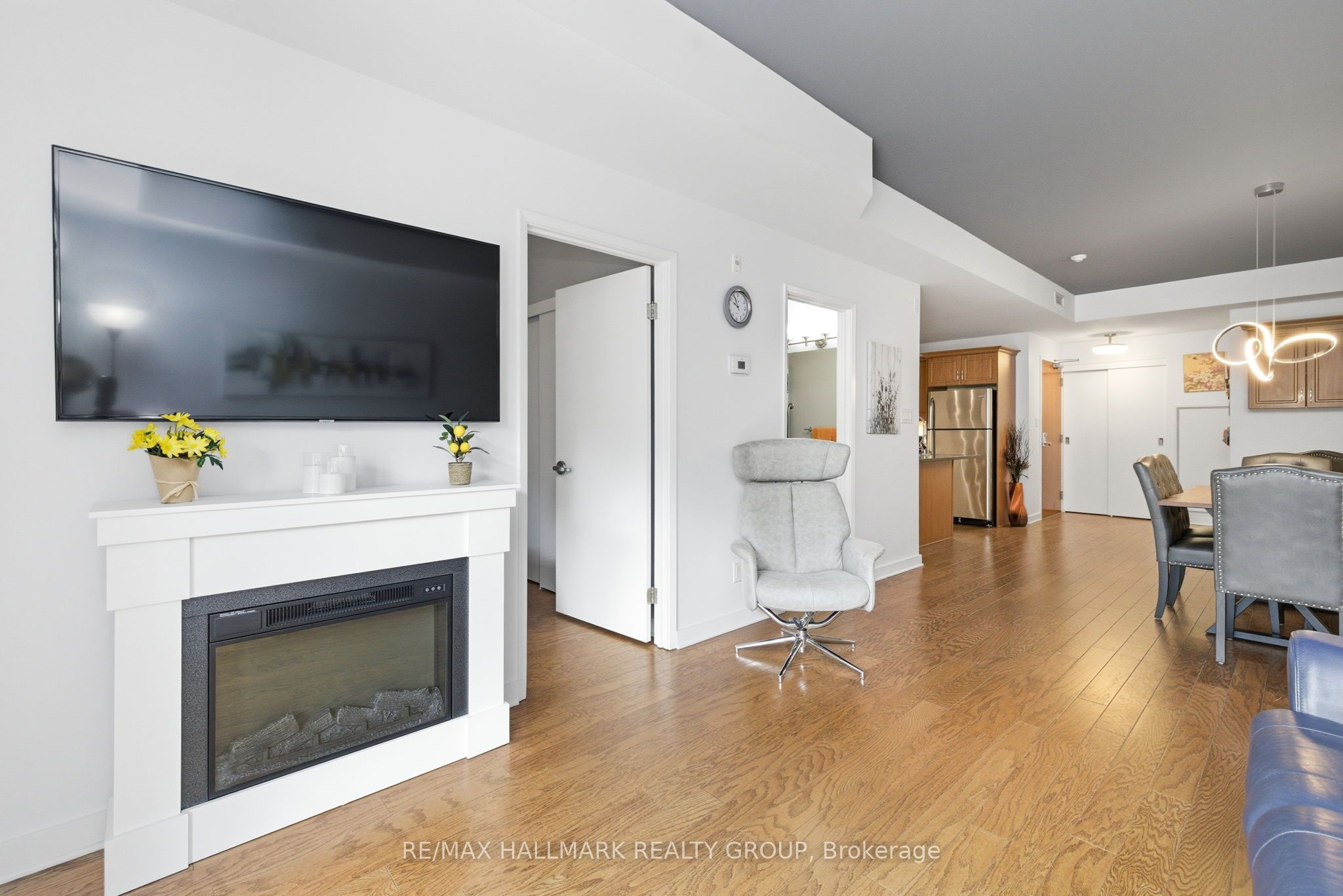 310 Centrum Boulevard 206 Property Photo 7