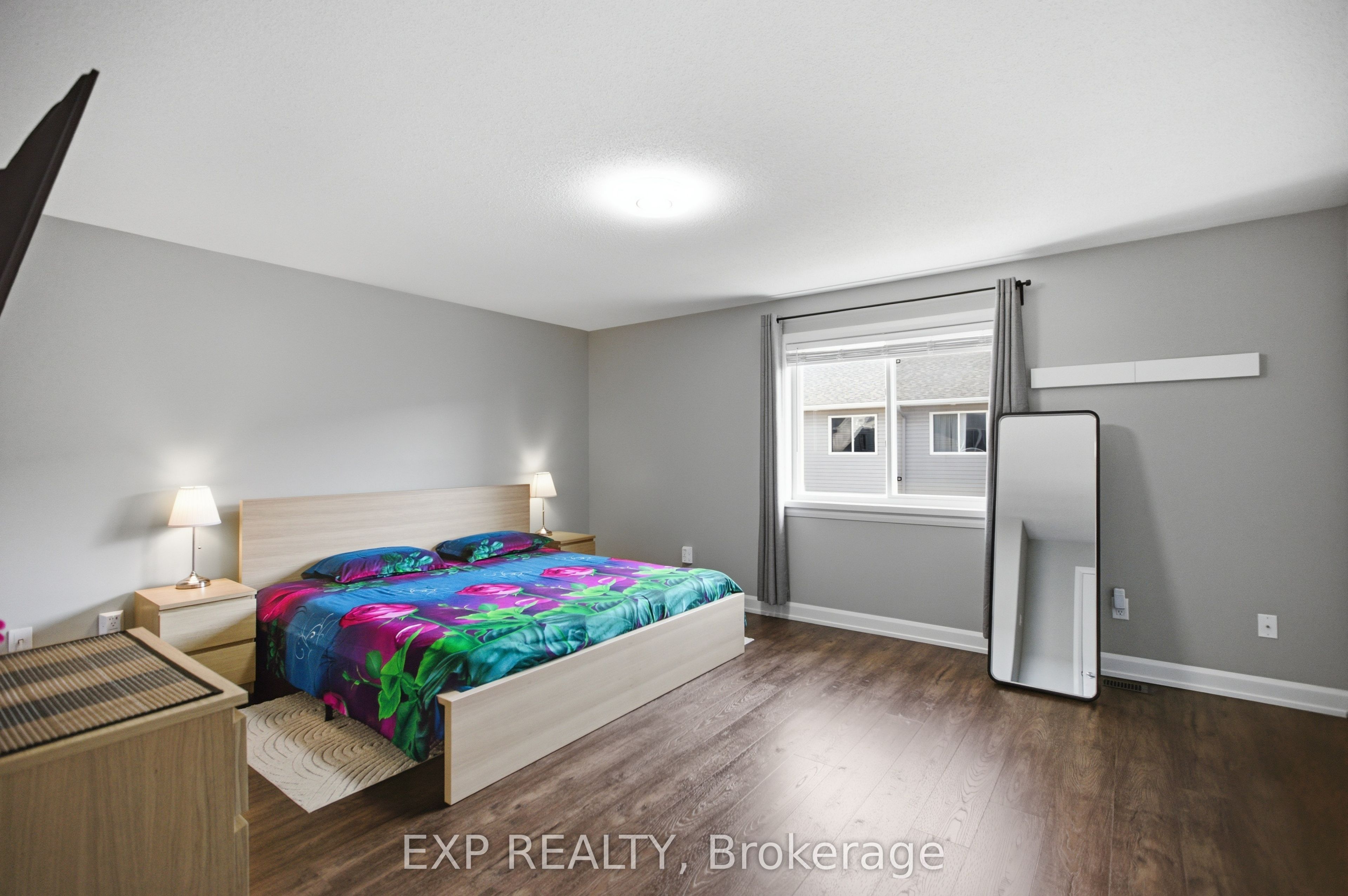 42 Vimy Ridge Crescent Property Photo 15