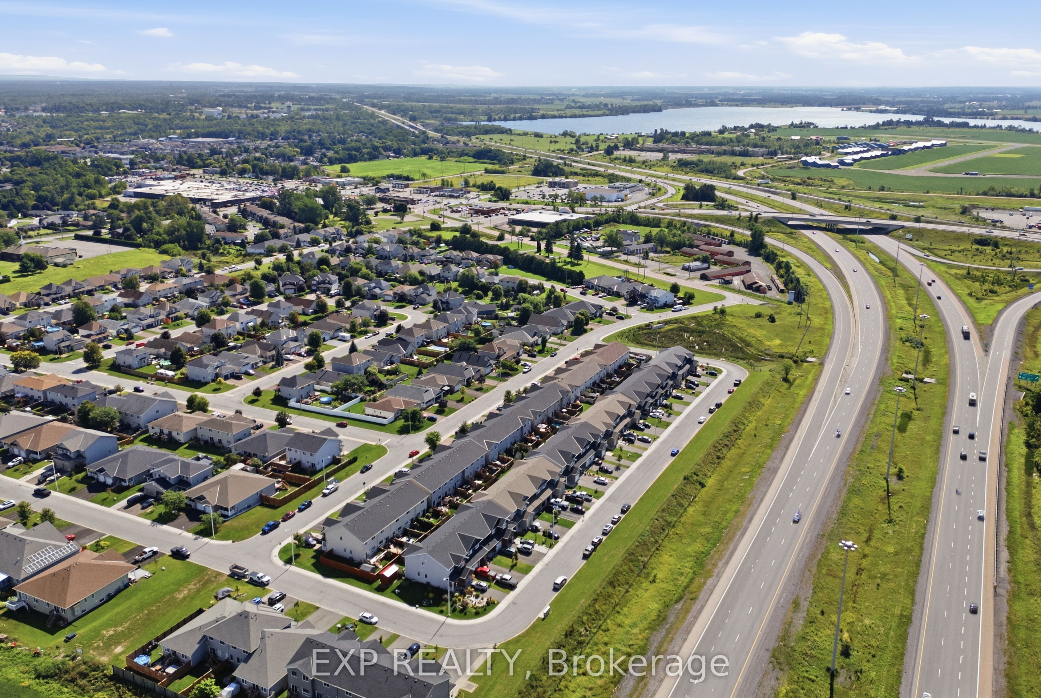 42 Vimy Ridge Crescent Property Photo 28