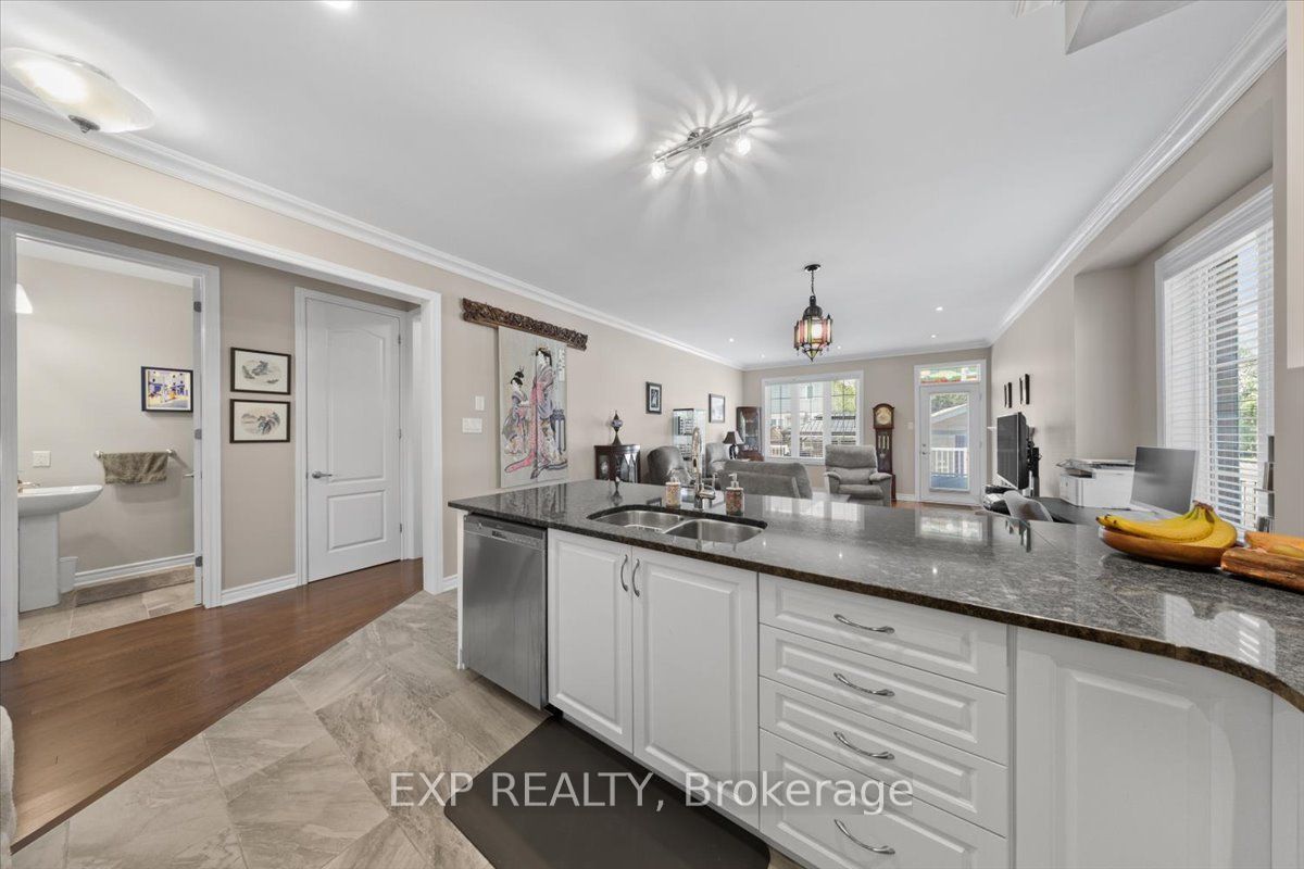 3237 Harvester Road Property Photo 11