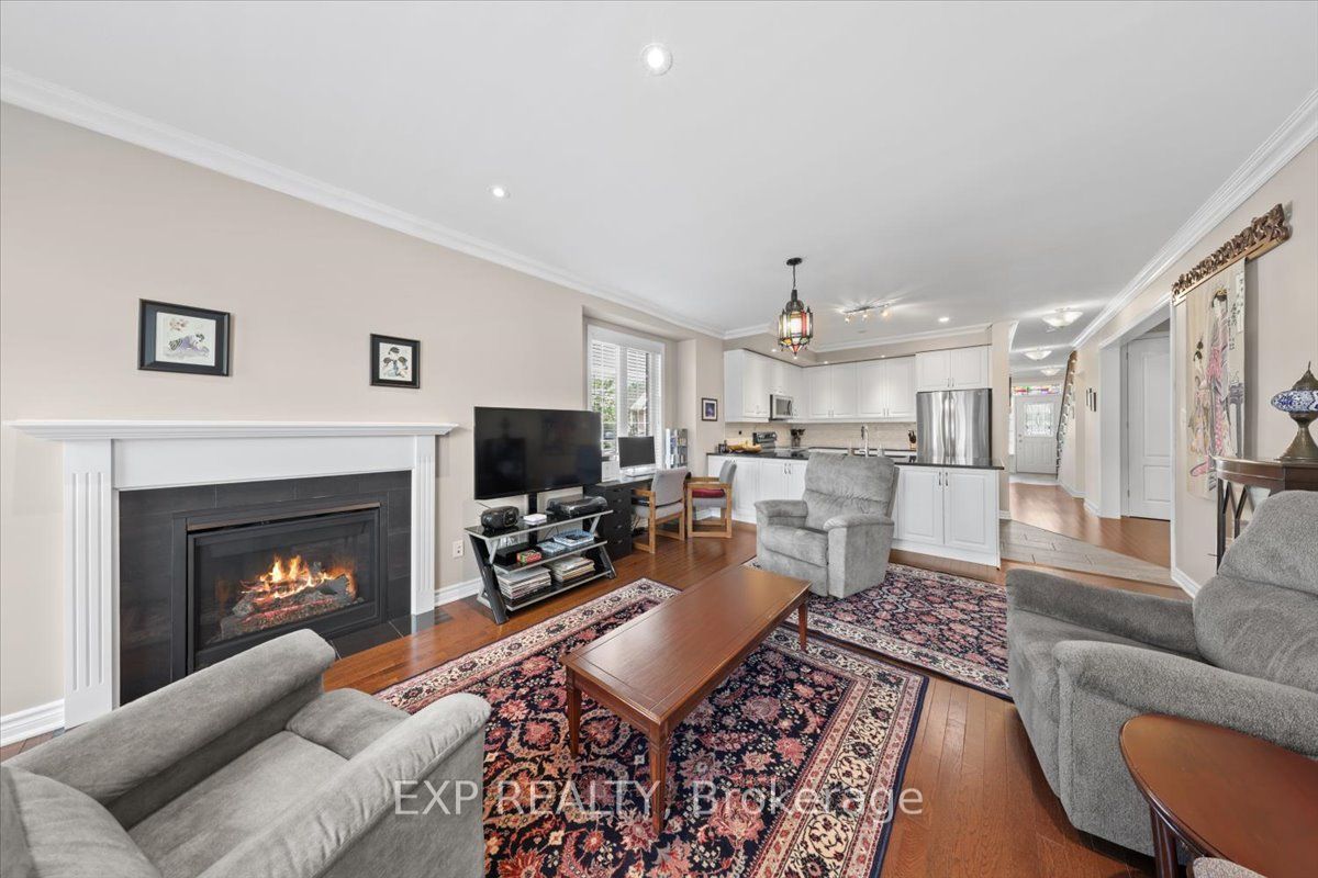 3237 Harvester Road Property Photo 15