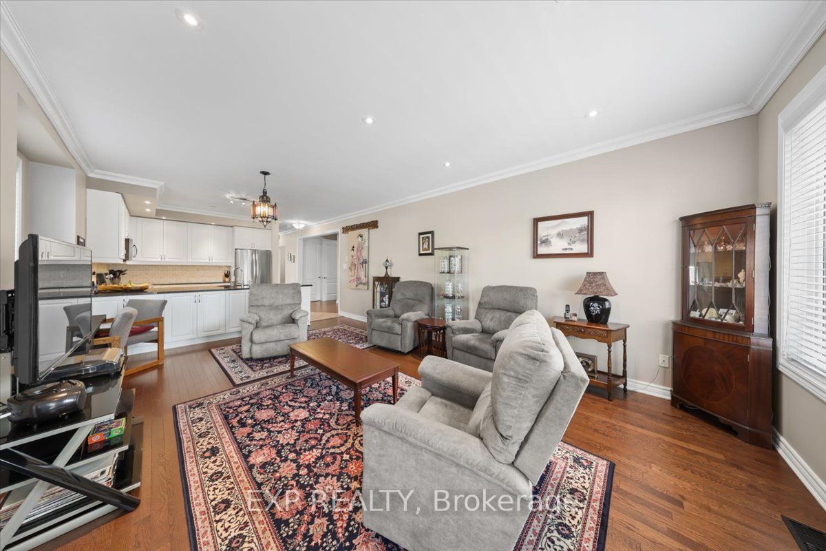 3237 Harvester Road Property Photo 16