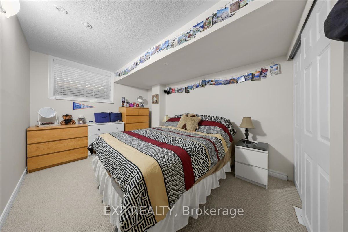 3237 Harvester Road Property Photo 29