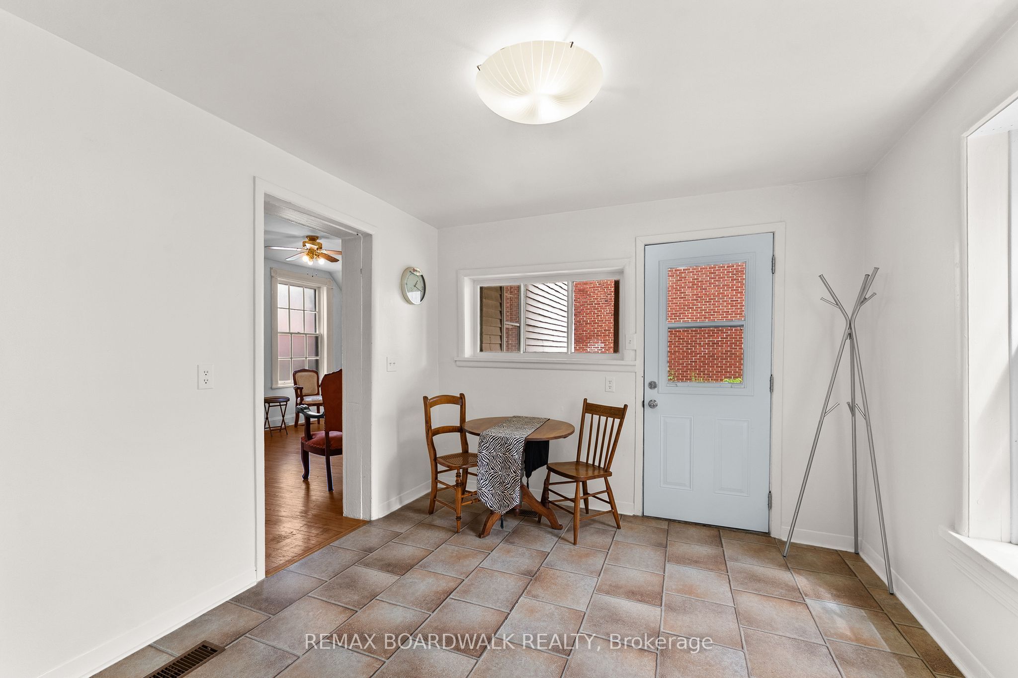 110-114 Clothier Street E Property Photo 13