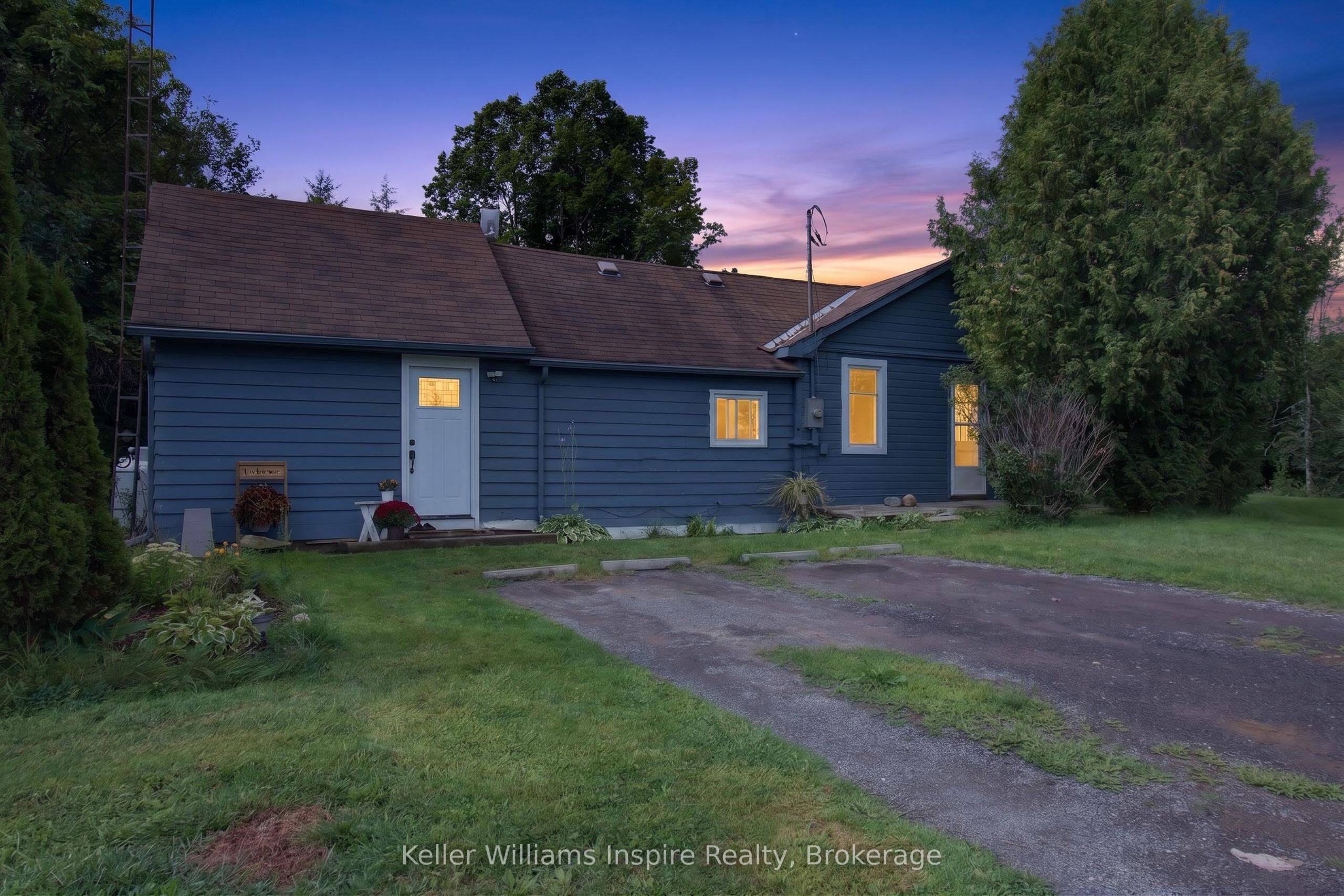7968 County 2 Road Property Photo 1
