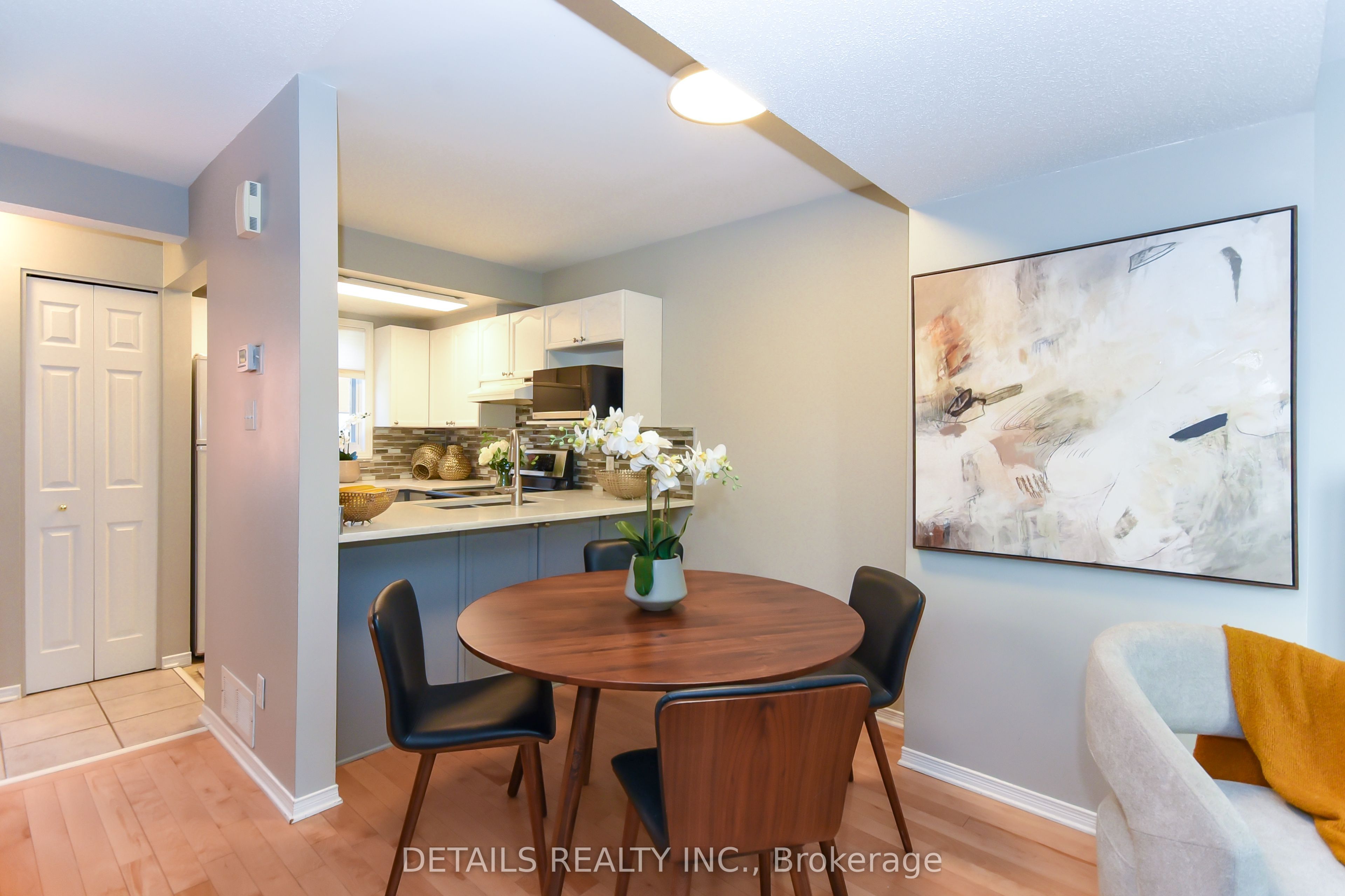 158 Forward Avenue Property Photo 7