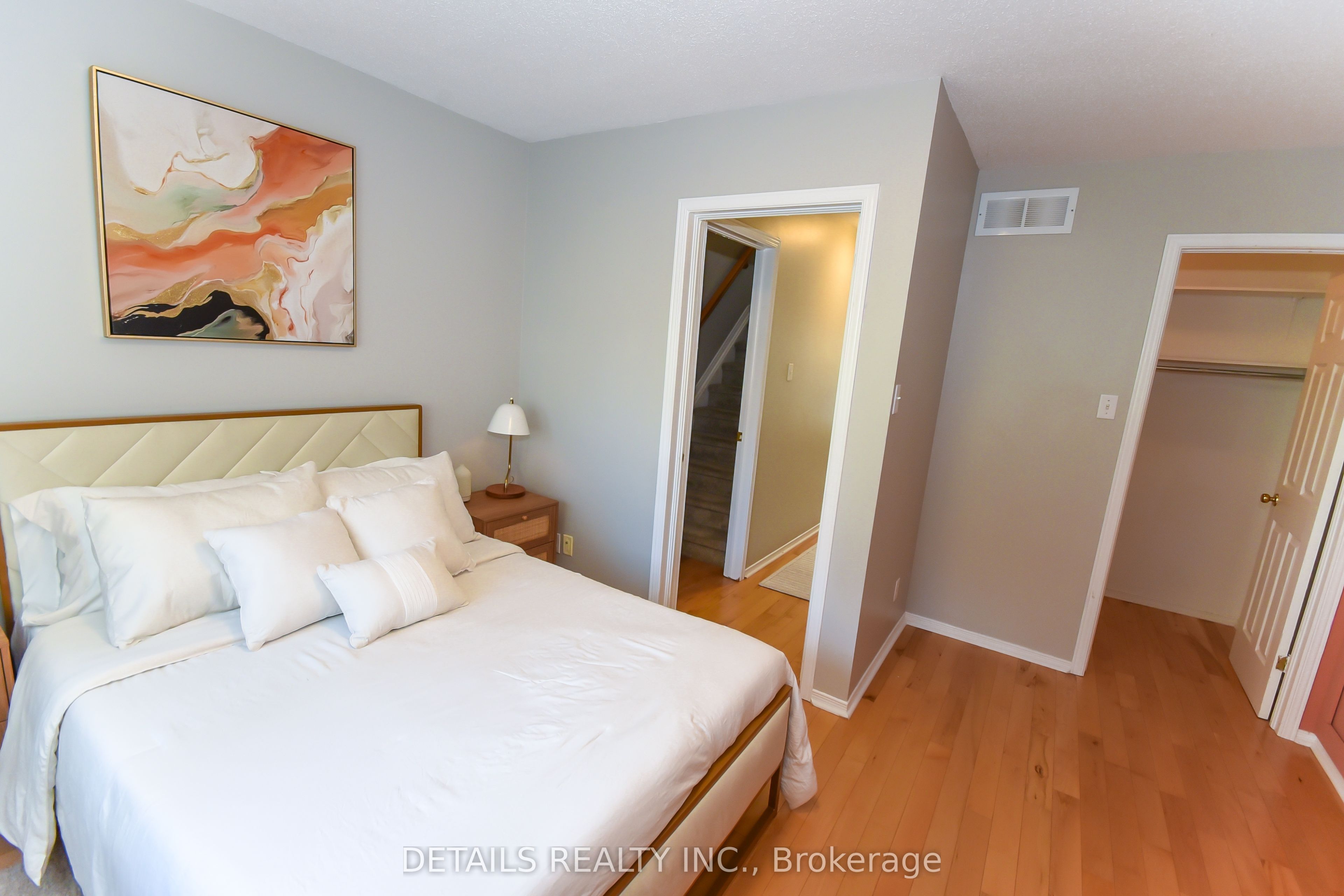 158 Forward Avenue Property Photo 25