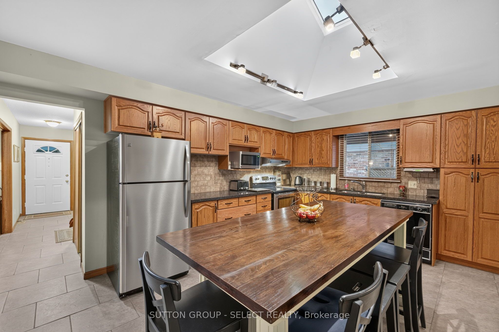 1769 Jalna Boulevard Property Photo 13